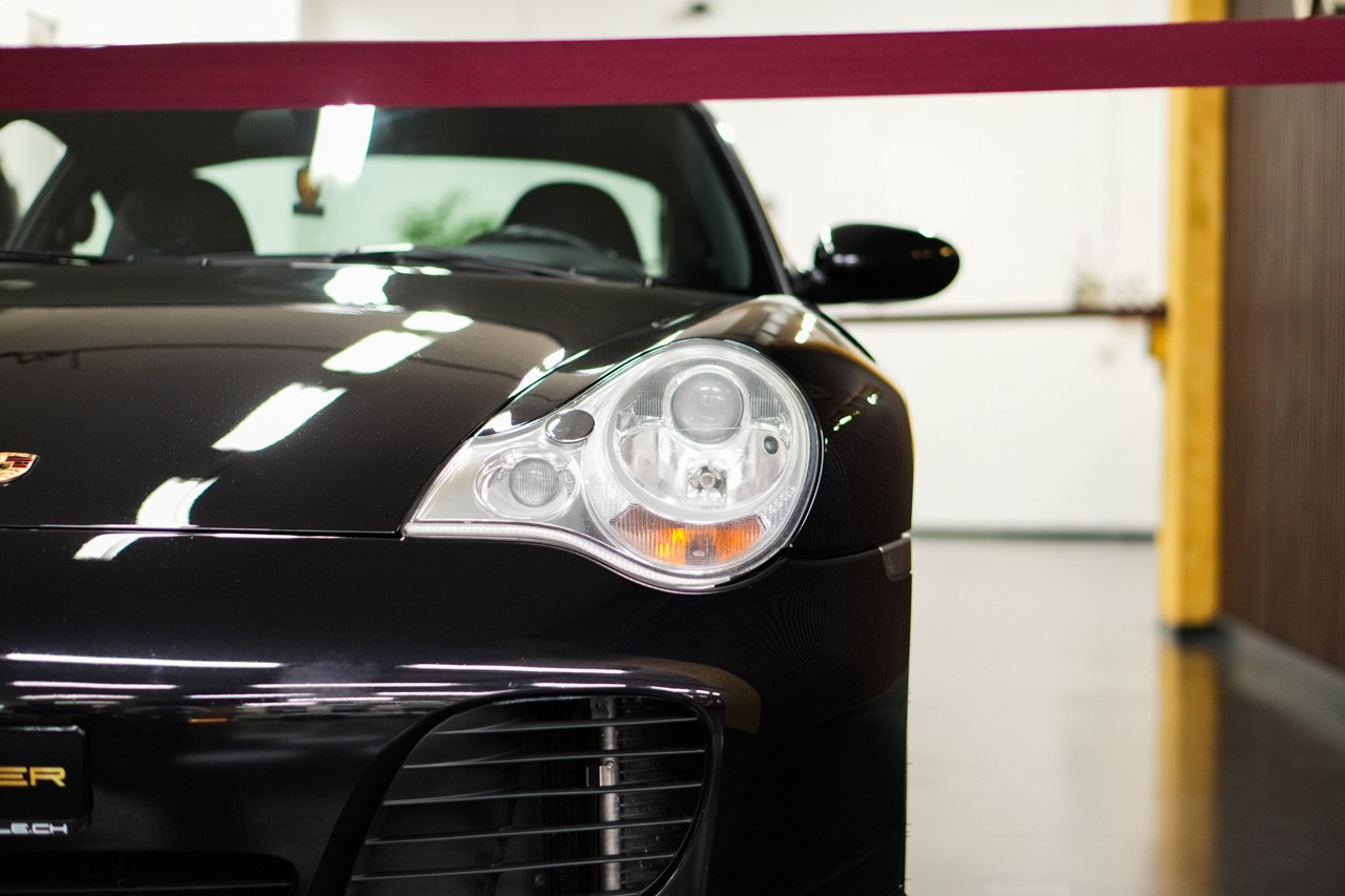 PORSCHE 911 Turbo-image-6