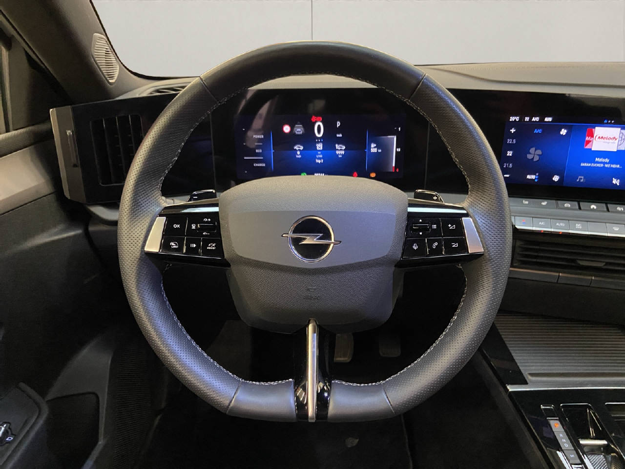 OPEL Astra 1.2 T Hybrid Edition-image-8