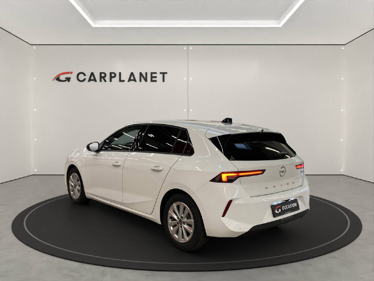 OPEL Astra 1.2 T Hybrid Edition-image-2