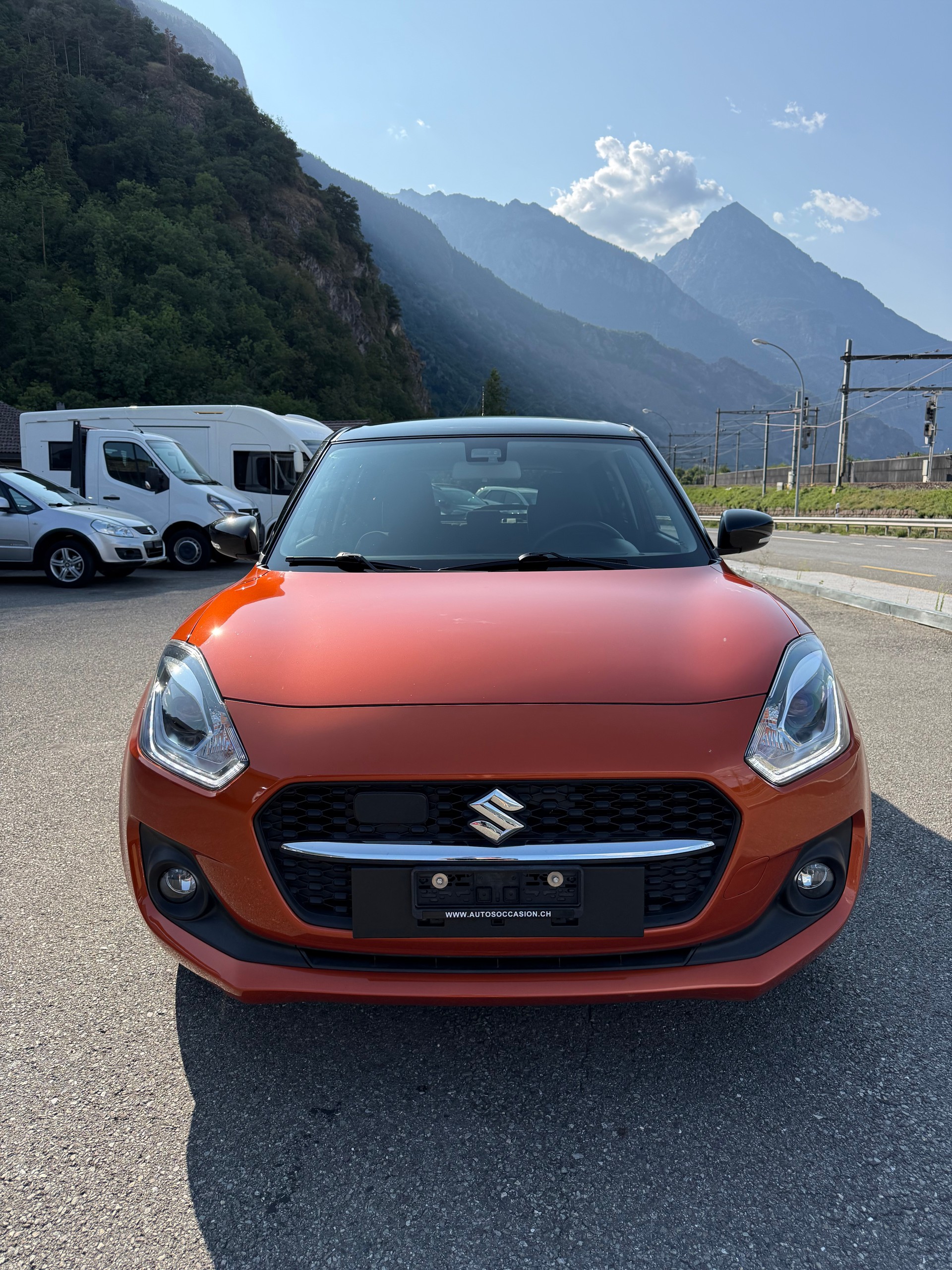 SUZUKI Swift 1.2 Compact Top 4x4 Hybrid-image-3