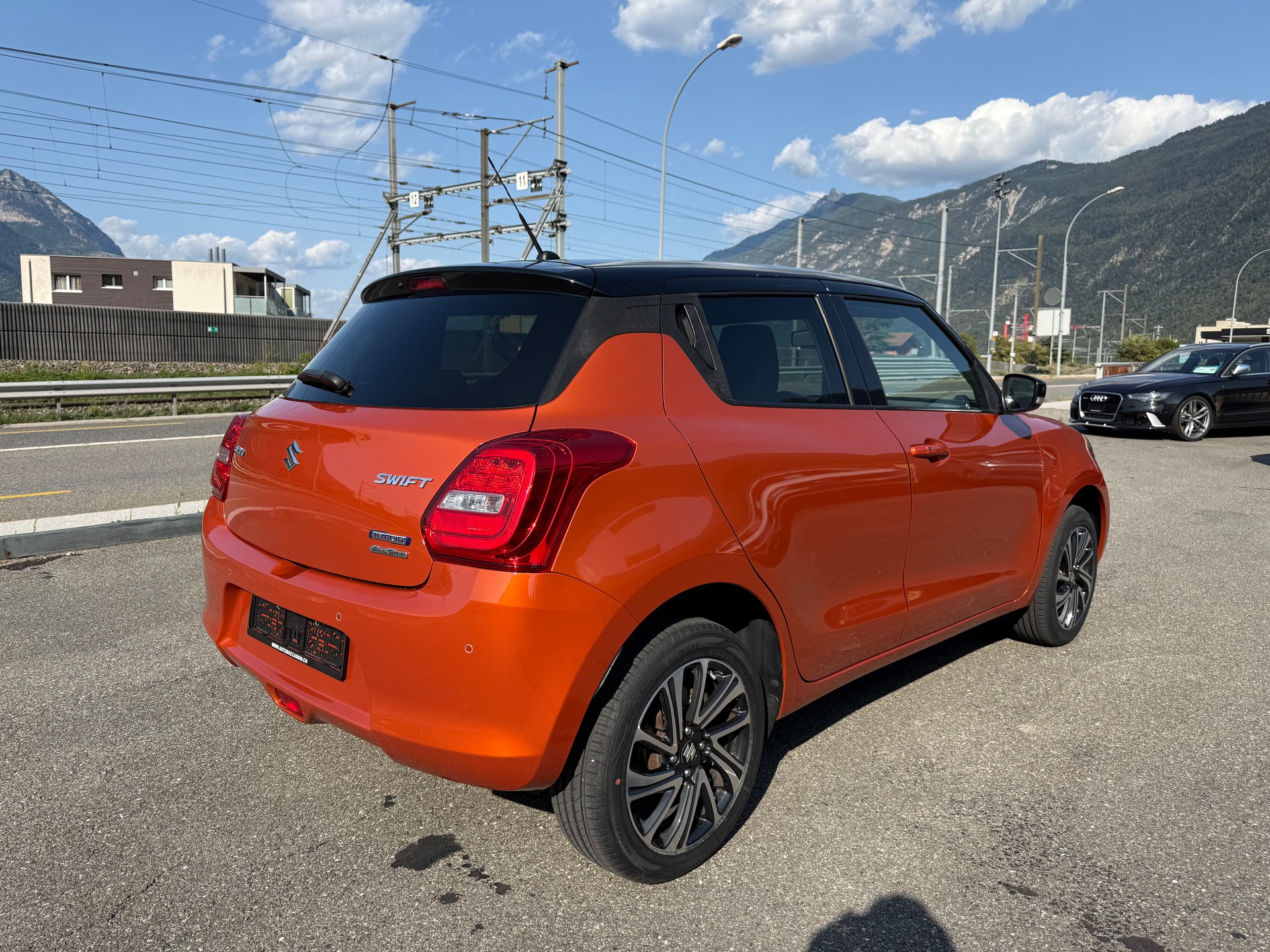 SUZUKI Swift 1.2 Compact Top 4x4 Hybrid-image-6