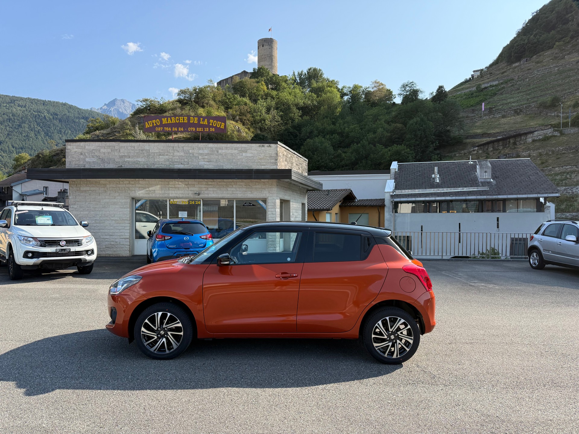 SUZUKI Swift 1.2 Compact Top 4x4 Hybrid-image-0