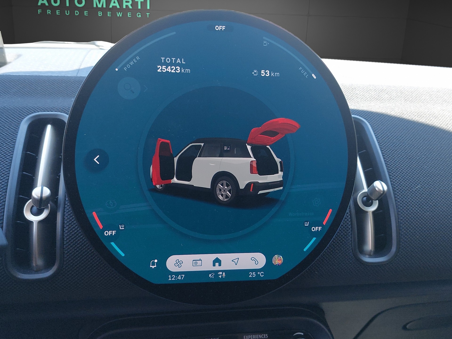 MINI Countryman U25 1.5i C paddles-image-18