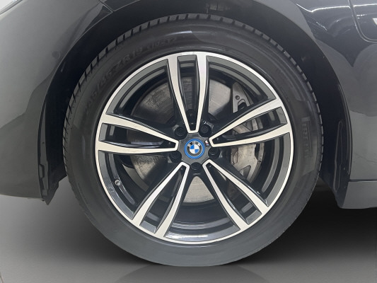 BMW 745Le xDrive M Sport-image-12