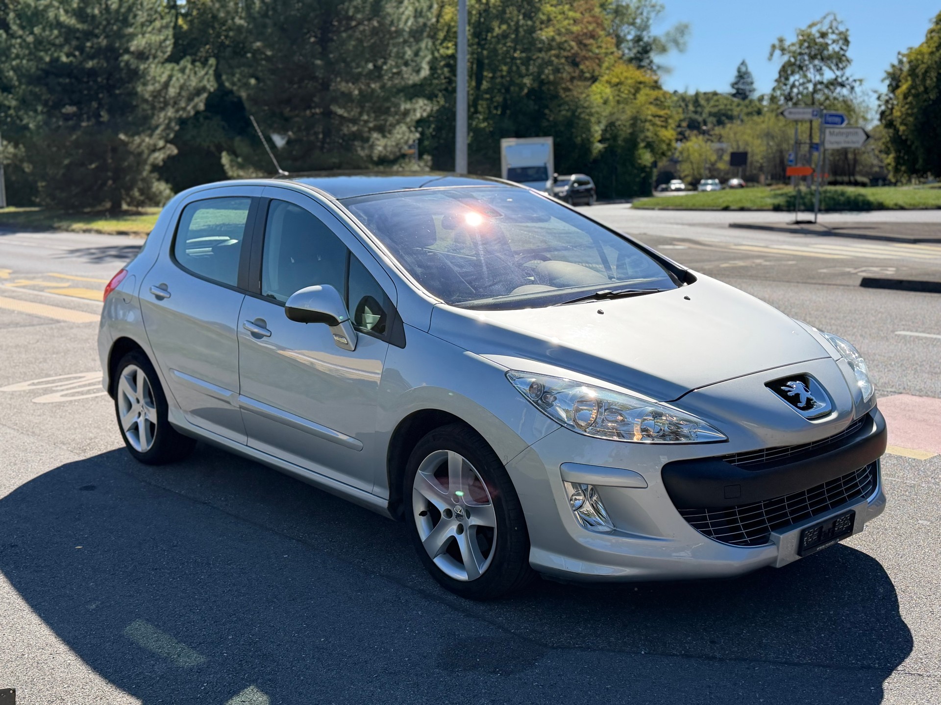 PEUGEOT 308 1.6 16V T Sport Pack Automatic-image-1