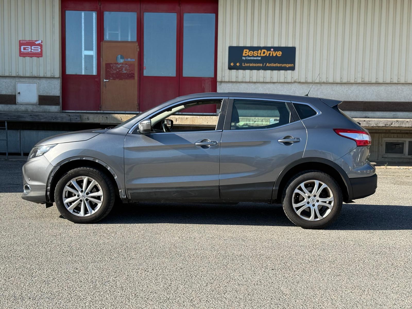 NISSAN Qashqai 1.6 dCi N-Connecta Xtronic CVT-image-8