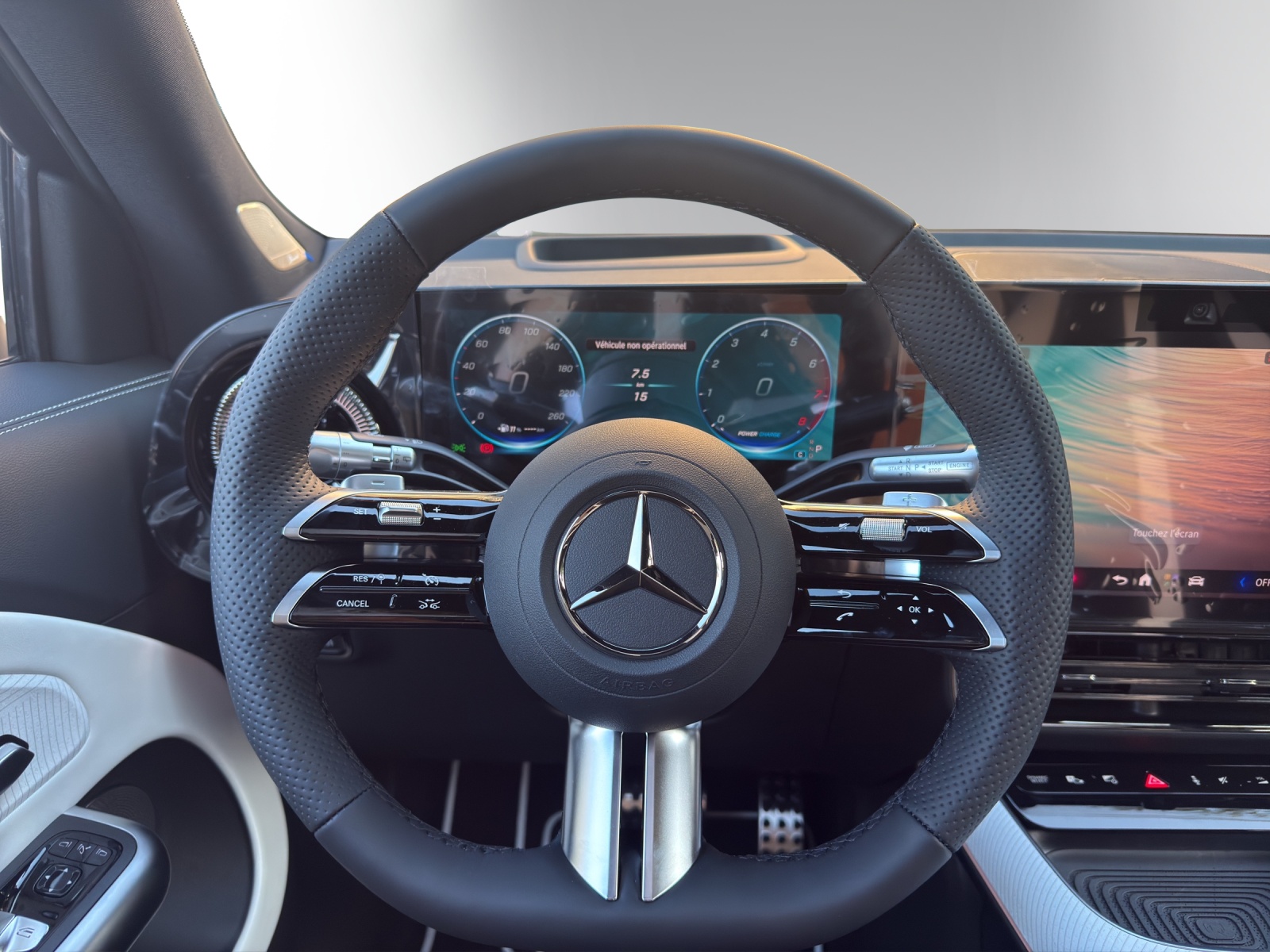 MERCEDES-BENZ GLB 220 4Matic 8G-Tronic-image-8