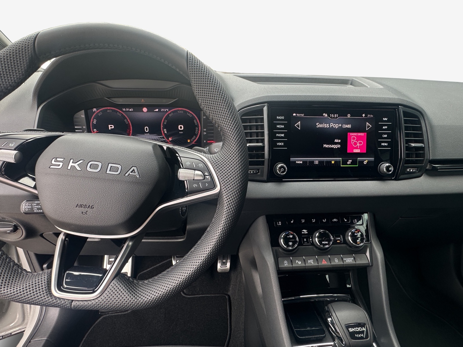 SKODA Karoq 2.0 TSI SportLine 4x4 DSG-image-8
