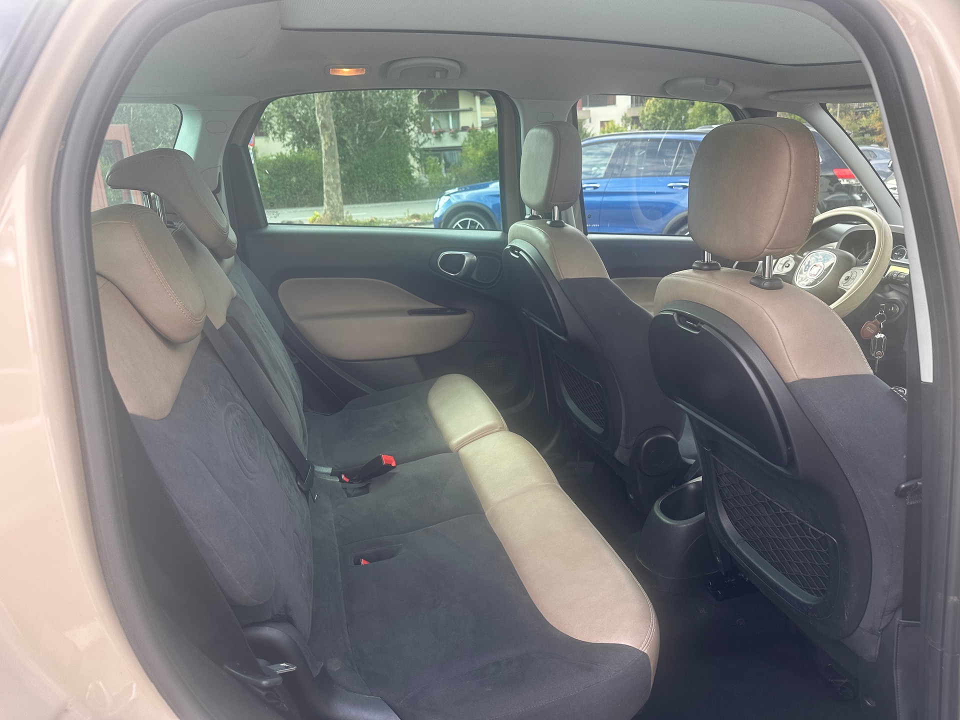 FIAT 500L 1.3 JTD Lounge-image-12