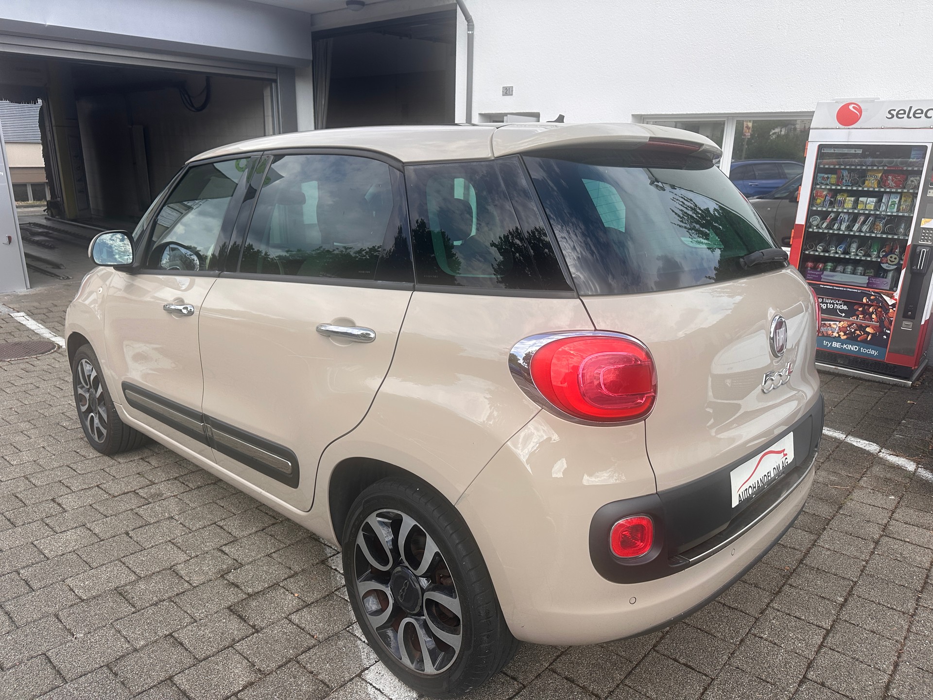 FIAT 500L 1.3 JTD Lounge-image-3
