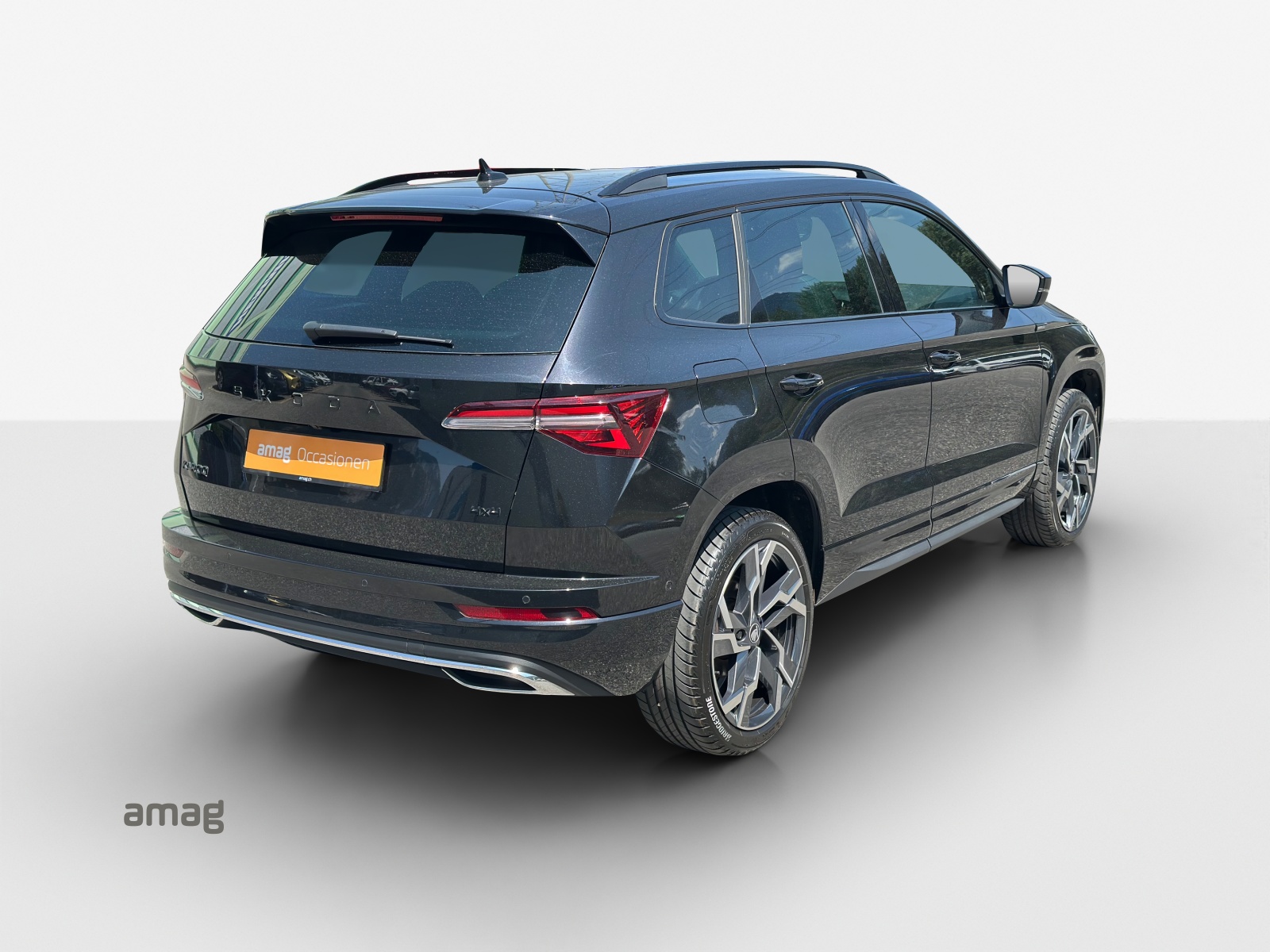 SKODA Karoq 2.0 TSI SportLine 4x4 DSG-image-4