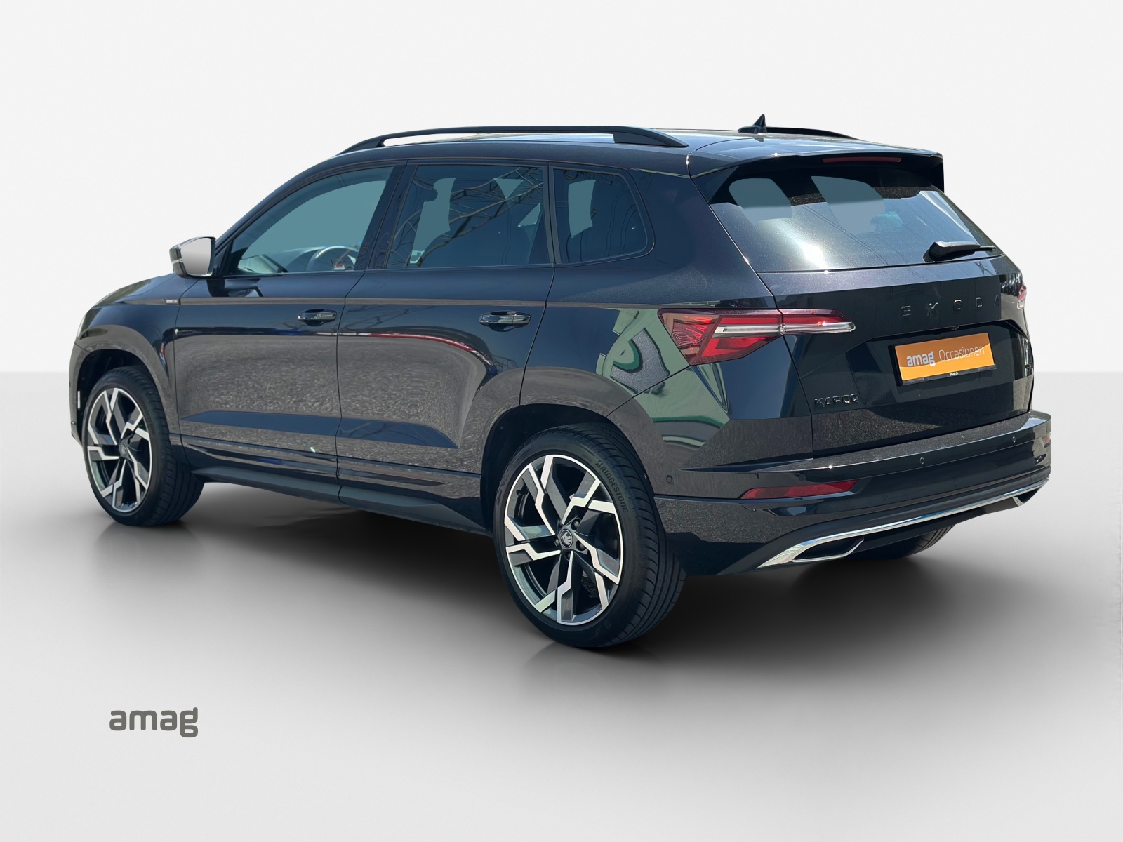 SKODA Karoq 2.0 TSI SportLine 4x4 DSG-image-2