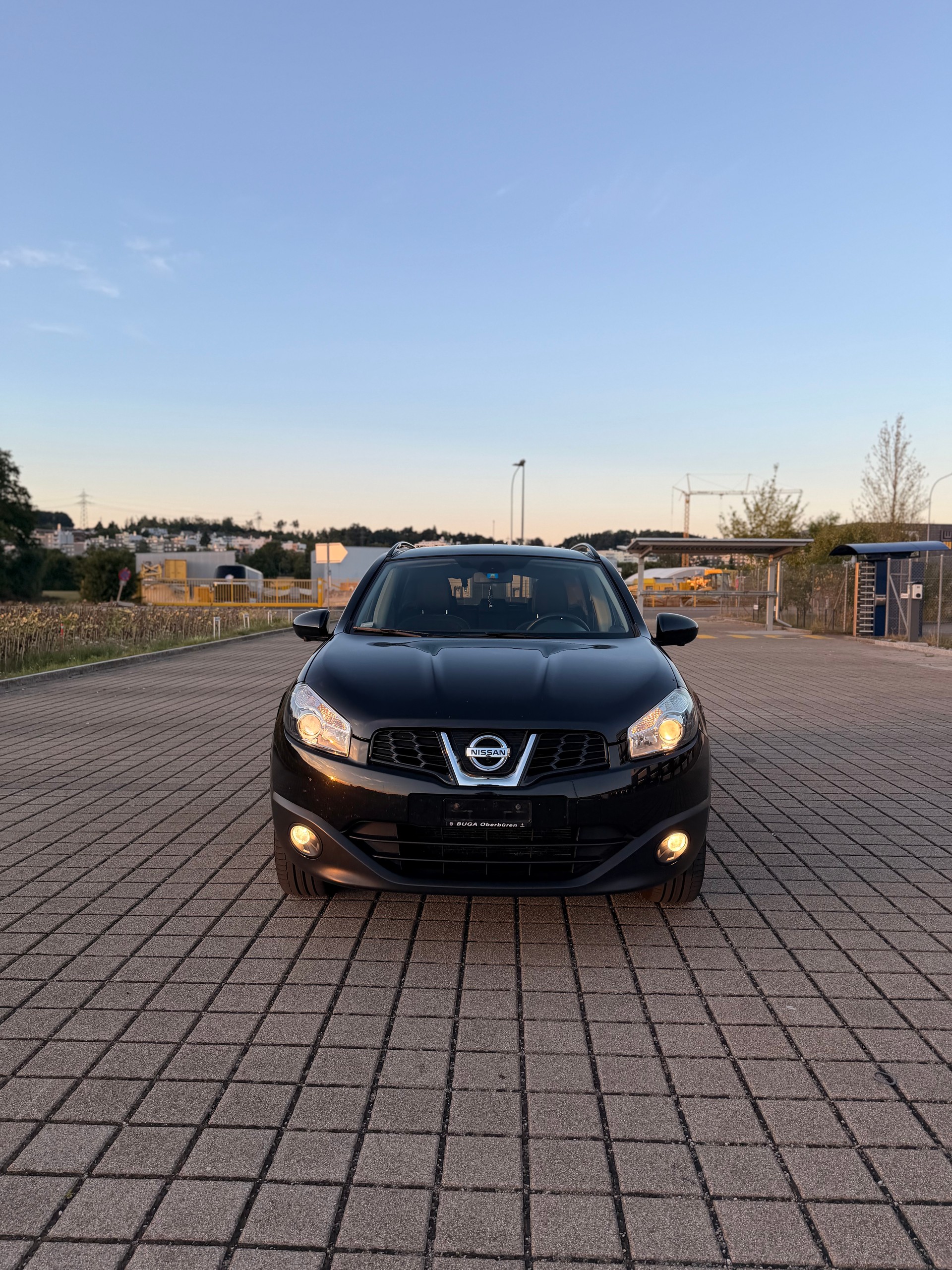 NISSAN Qashqai 2.0 4WD 360-image-2