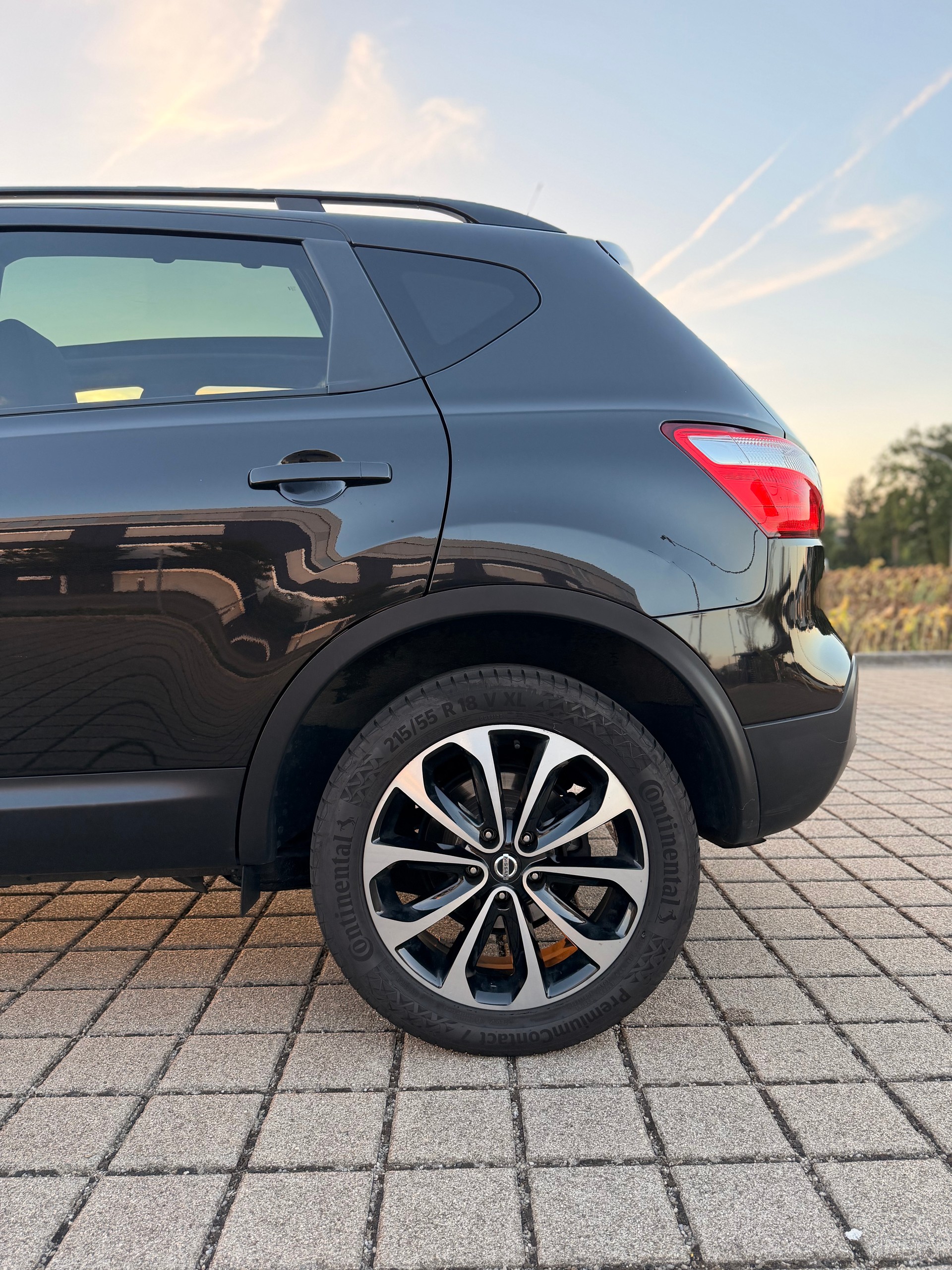 NISSAN Qashqai 2.0 4WD 360-image-13