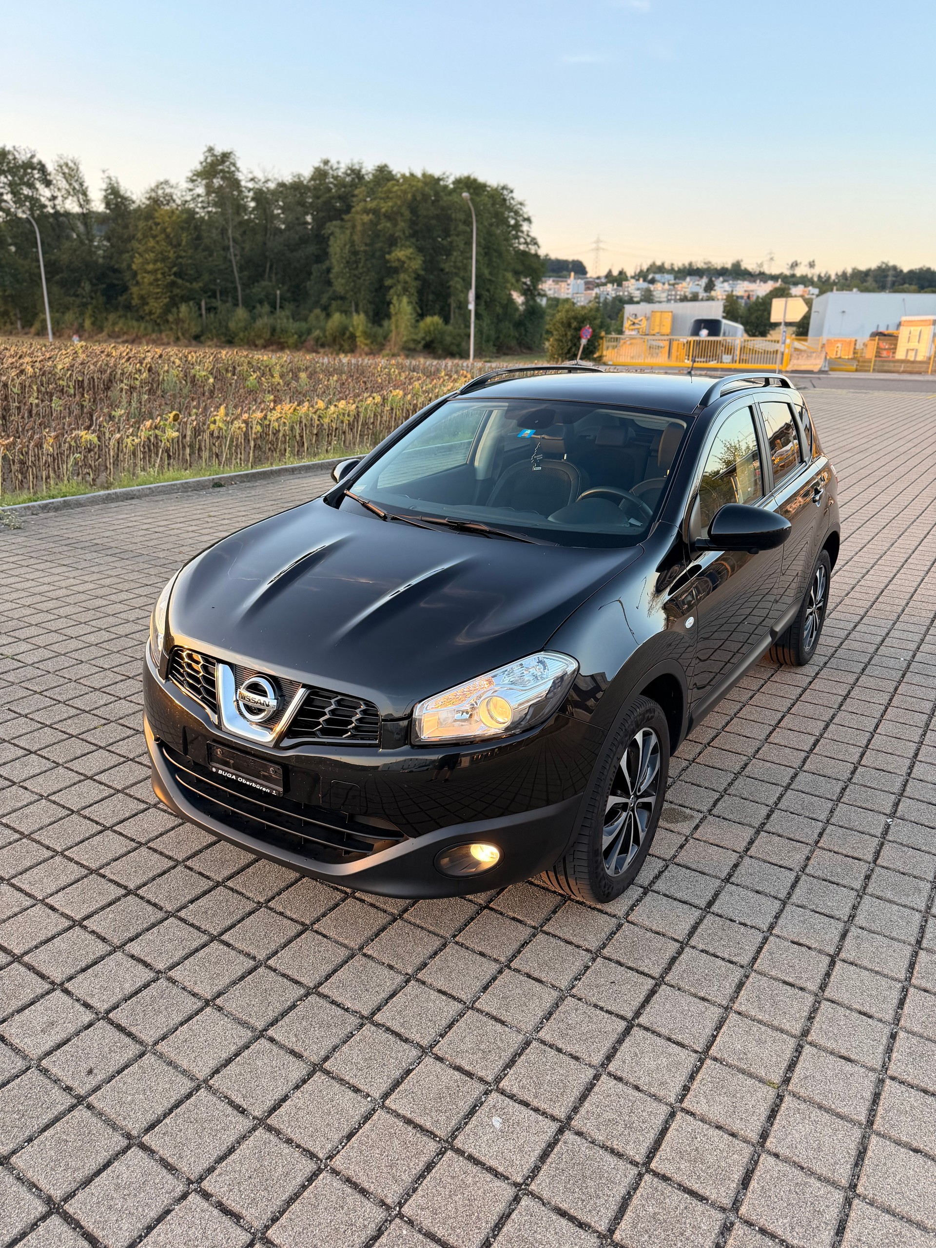 NISSAN Qashqai 2.0 4WD 360-image-1