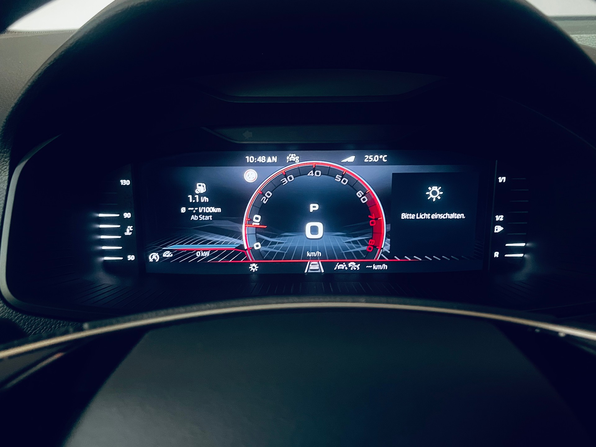 SKODA Karoq 2.0 TSI SportLine 4x4 DSG-image-27