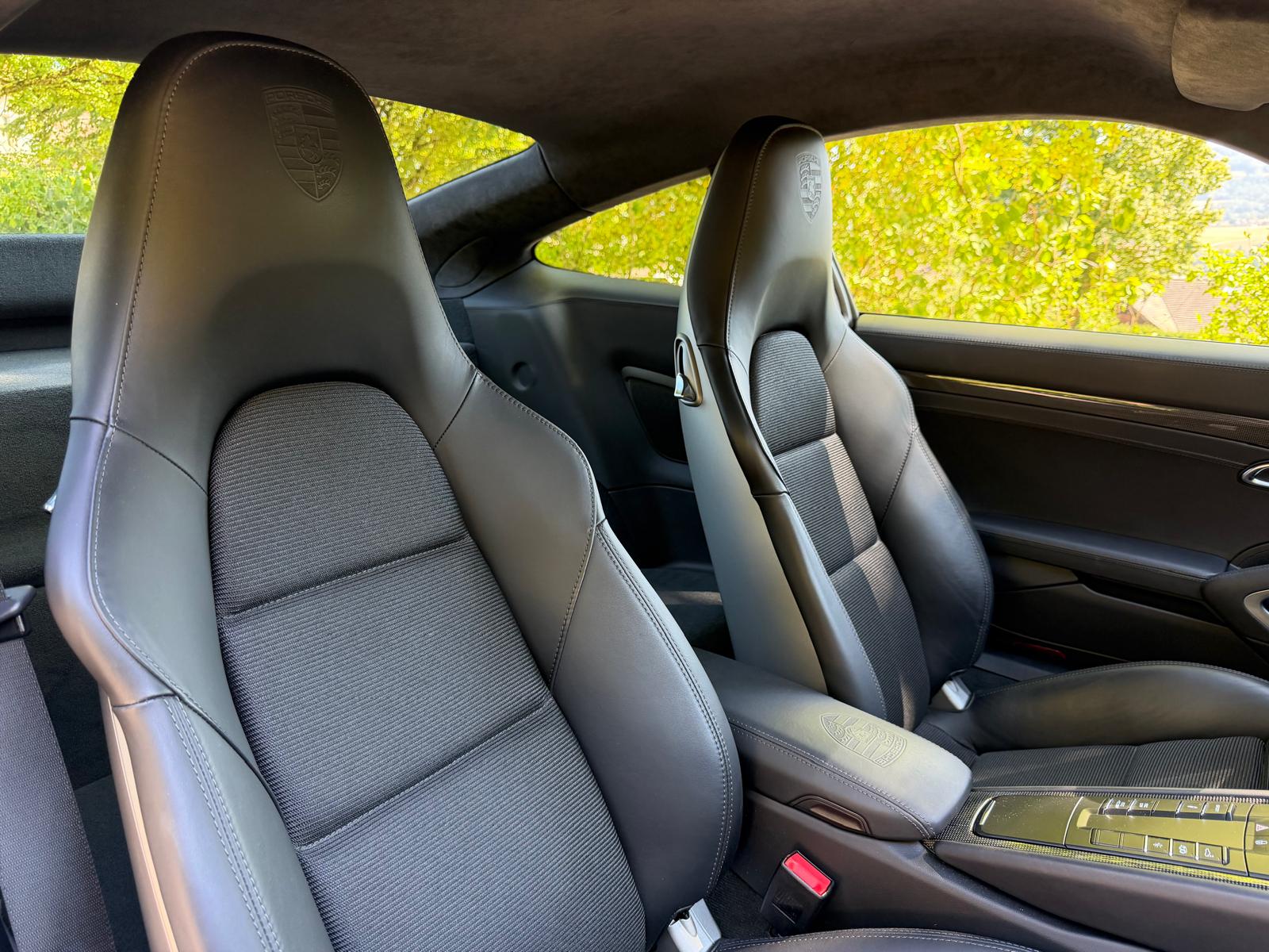 PORSCHE 4.0 GT3 Touring-image-3