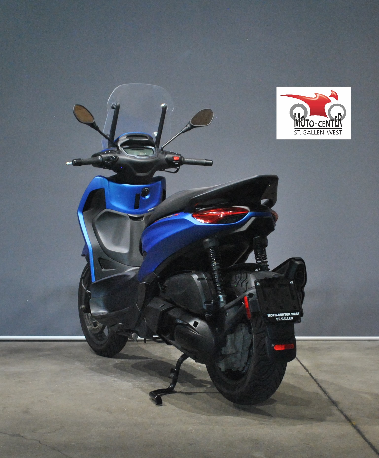 PIAGGIO Beverly 400 Sport-showroom-element-3