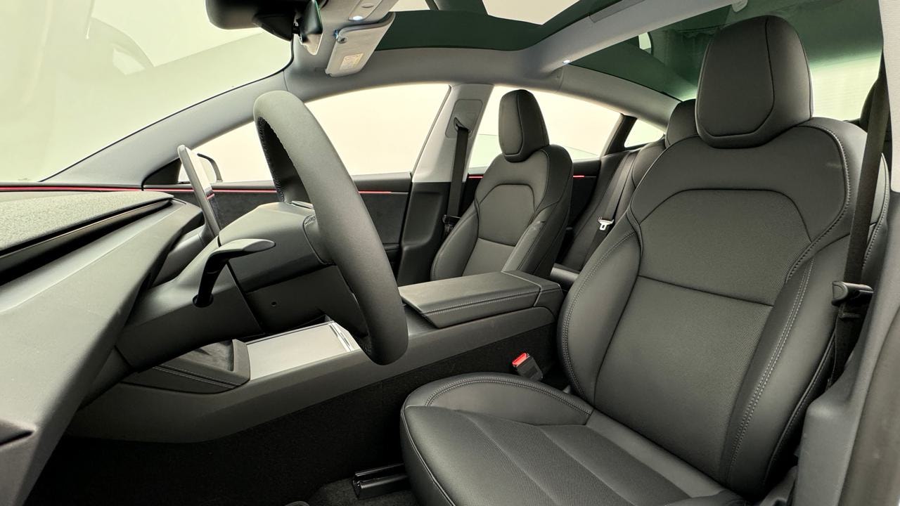 TESLA Model 3 Long Range Dual Motor AWD-image-4