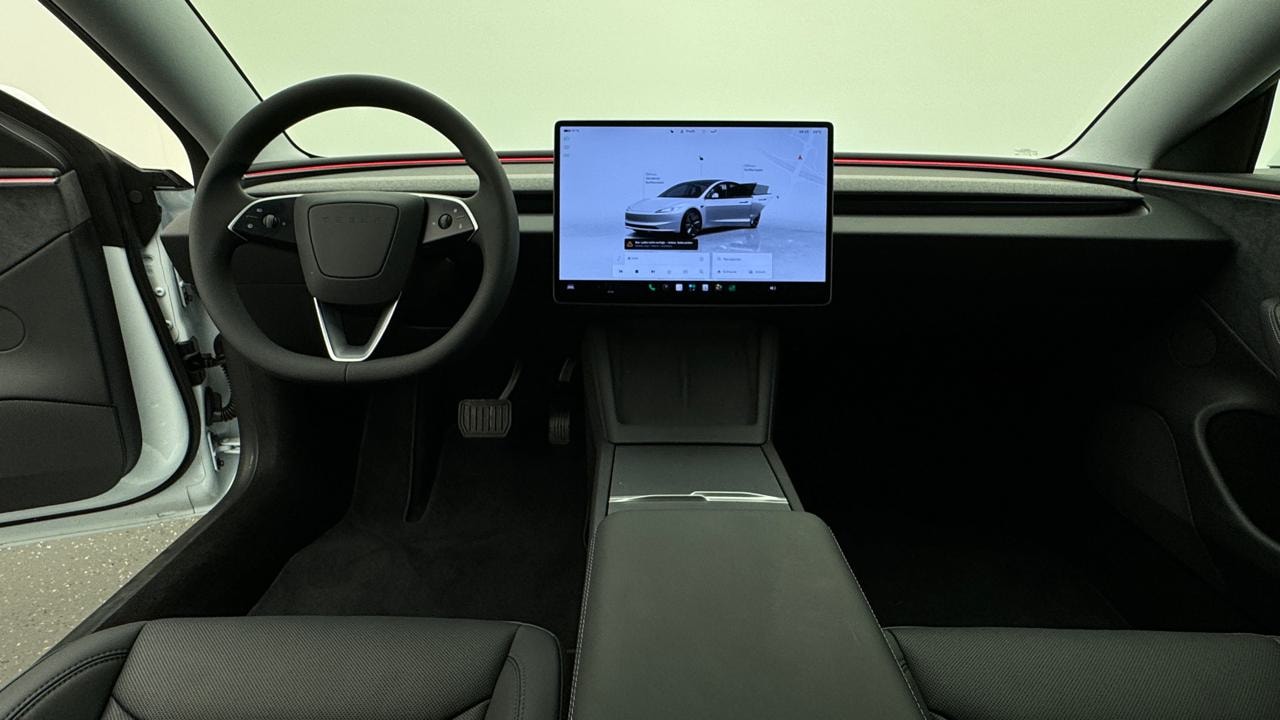 TESLA Model 3 Long Range Dual Motor AWD-image-5