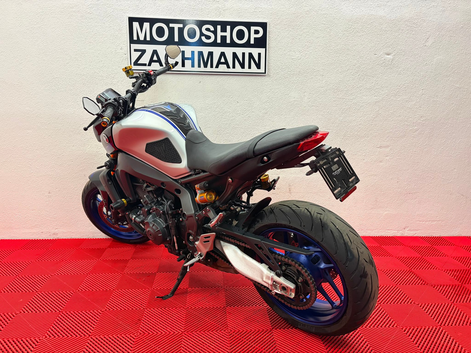 YAMAHA MT-09 SP-image-4