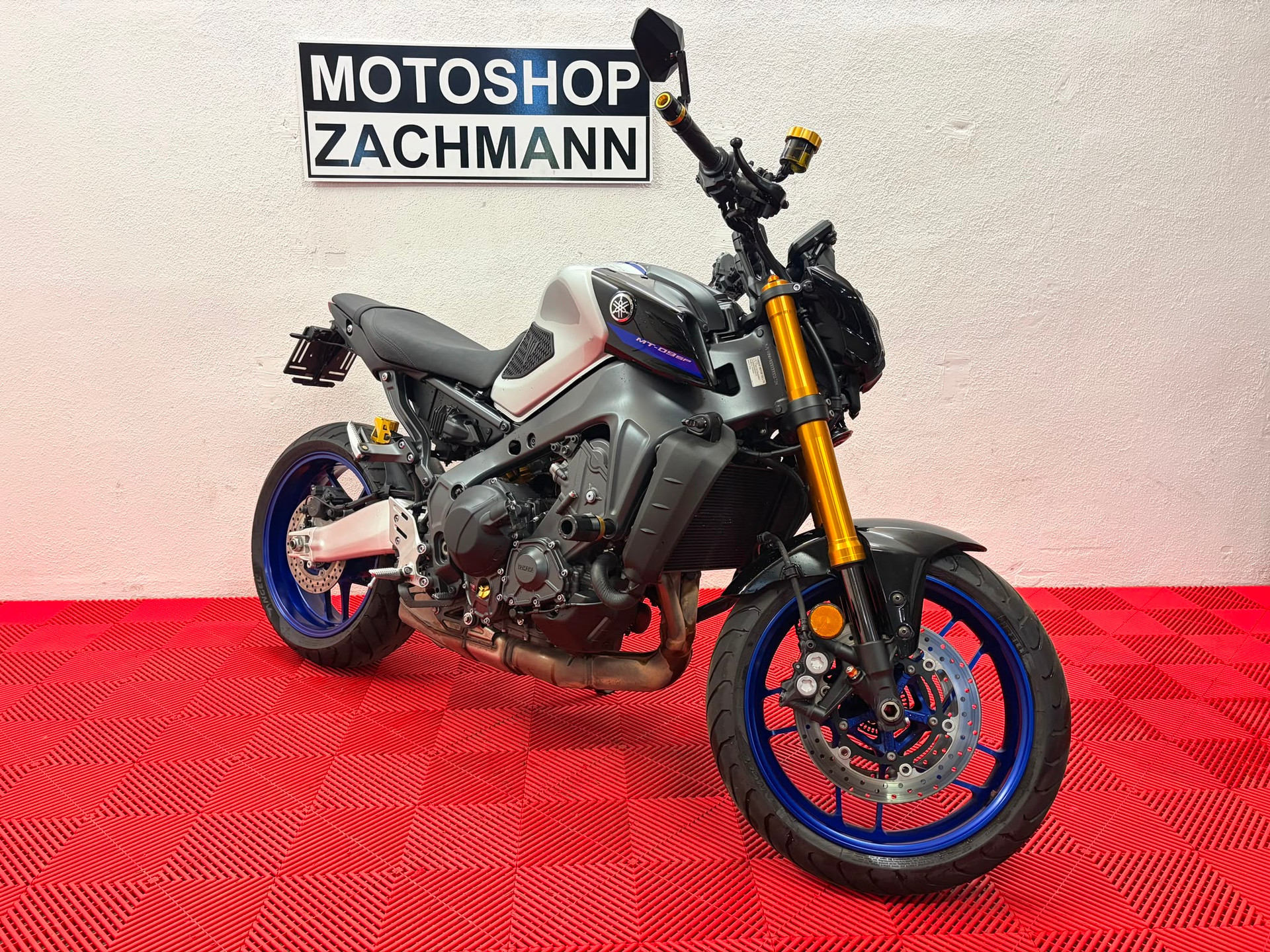YAMAHA MT-09 SP-showroom-element-1