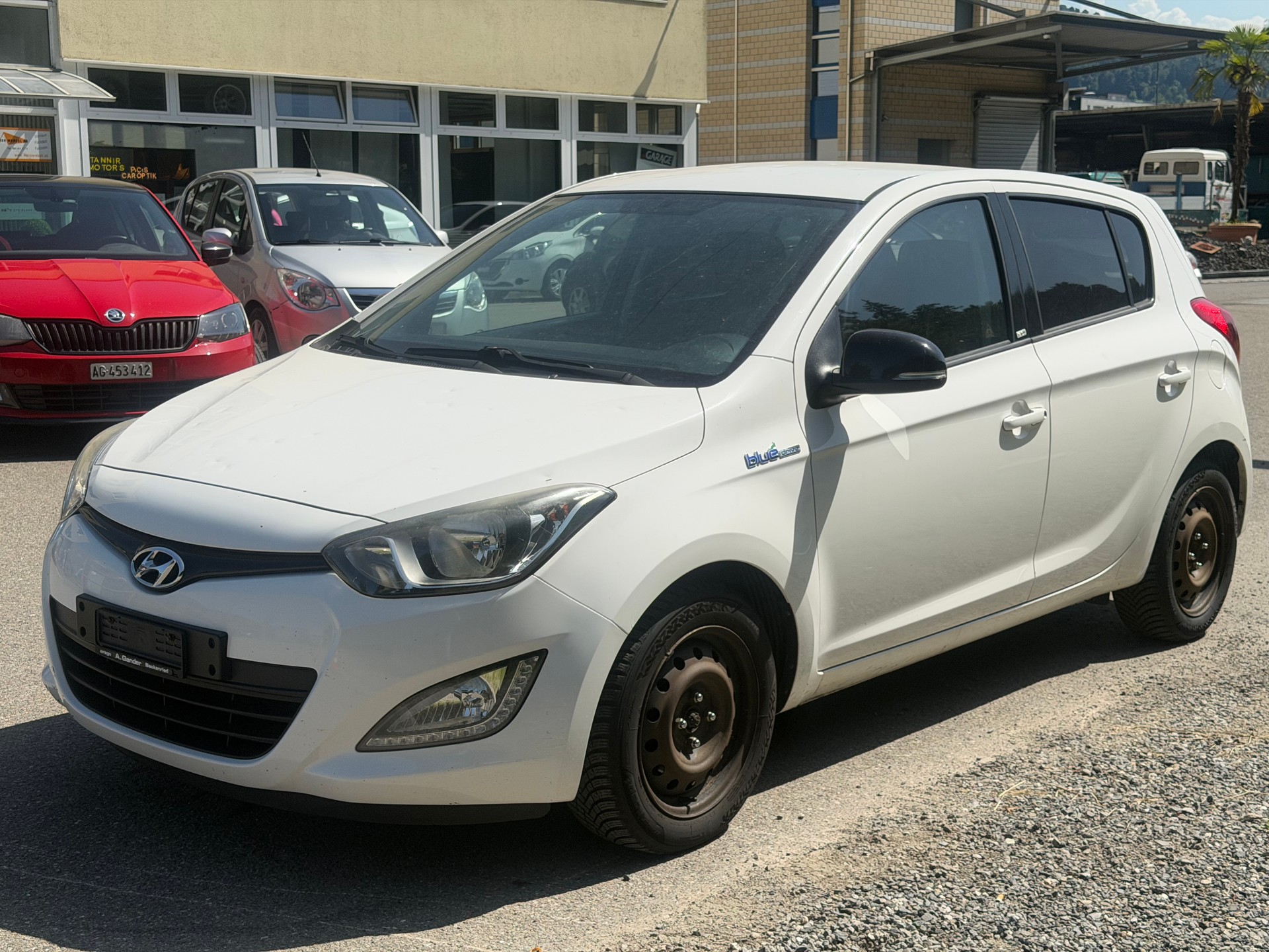 HYUNDAI i20 1.4 GO! Plus-image-4