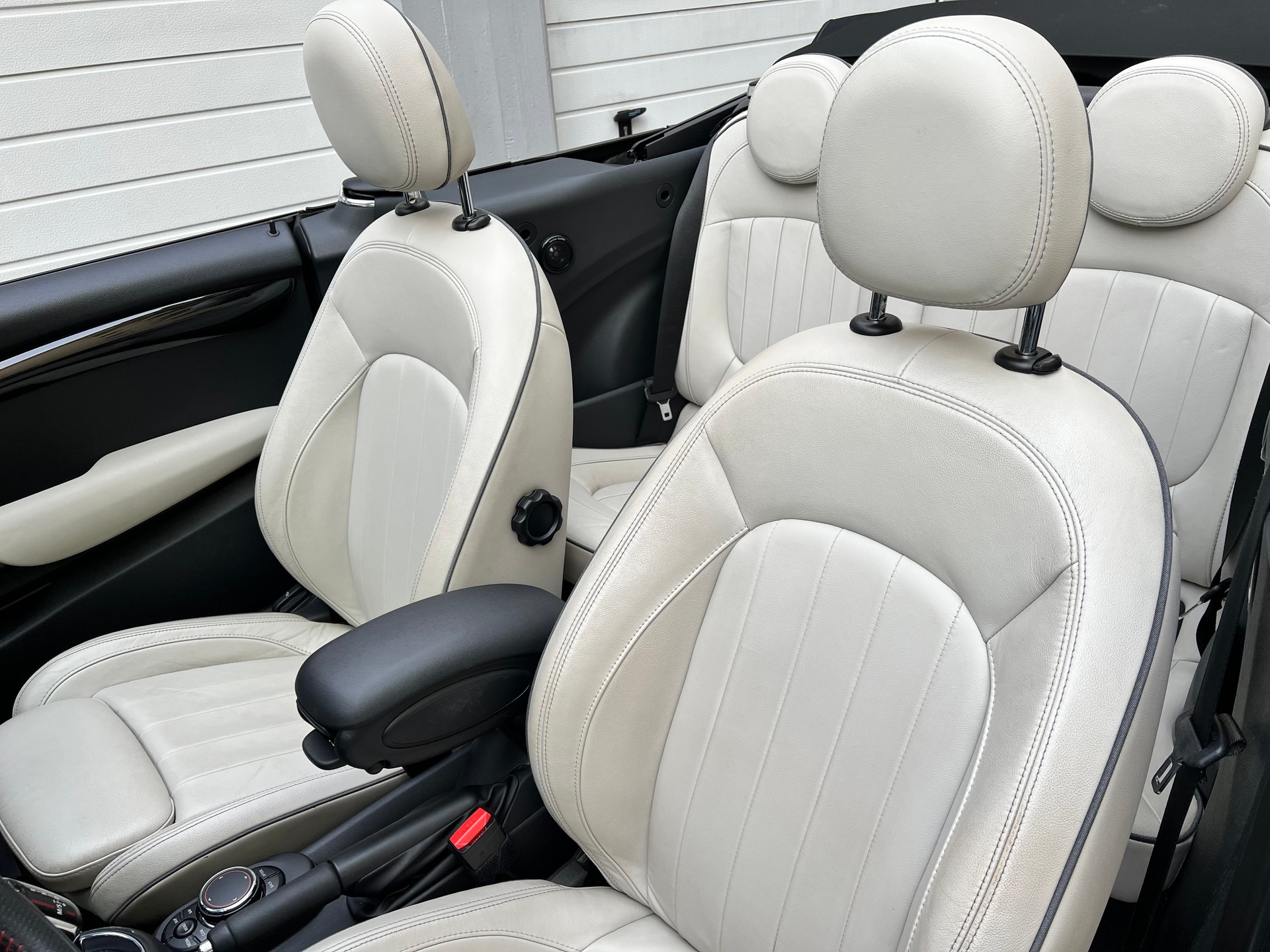 MINI Cooper S Cabriolet DKG-image-11
