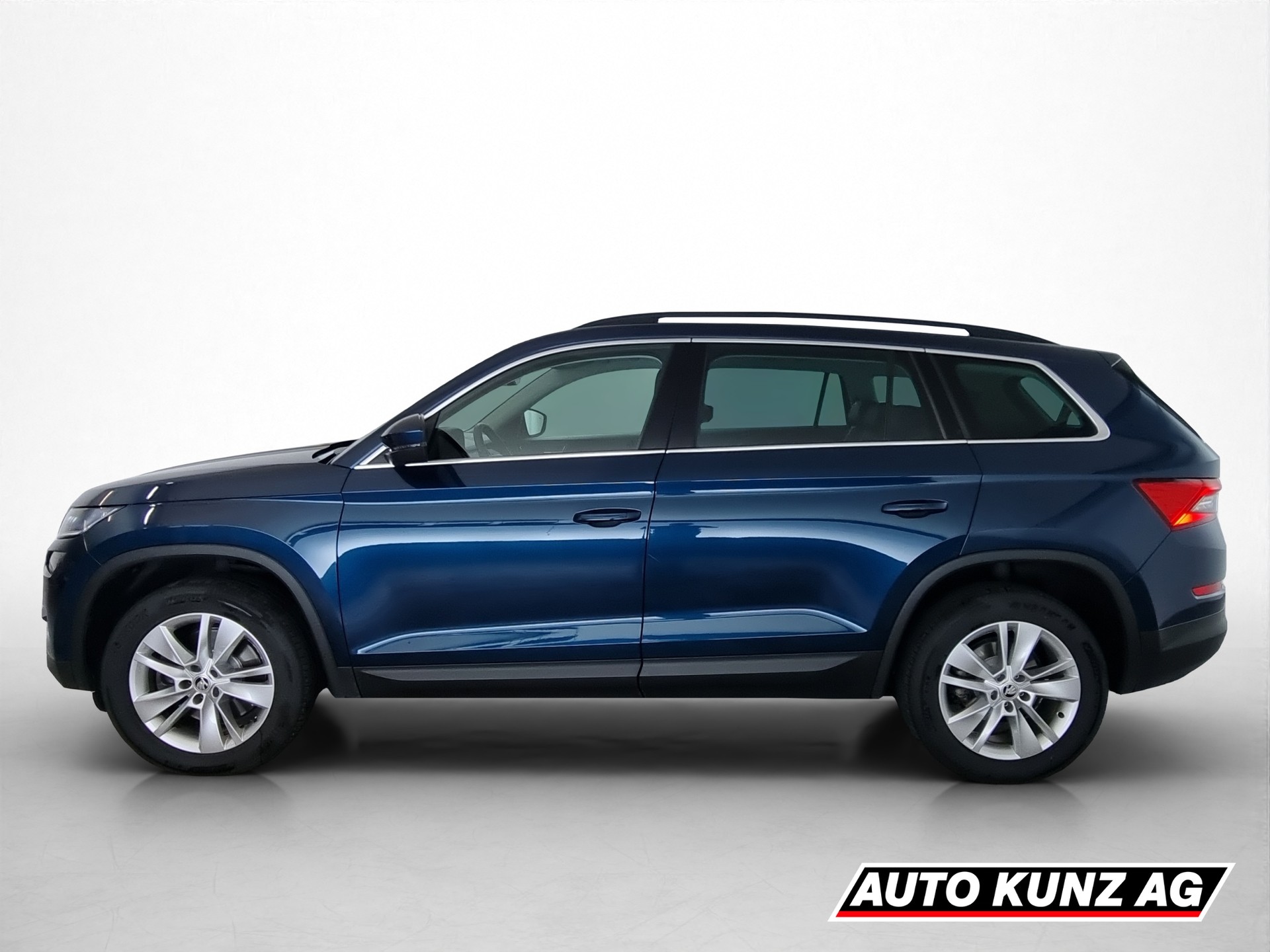 SKODA Kodiaq 2.0 TSI Ambition DSG-showroom-element-2