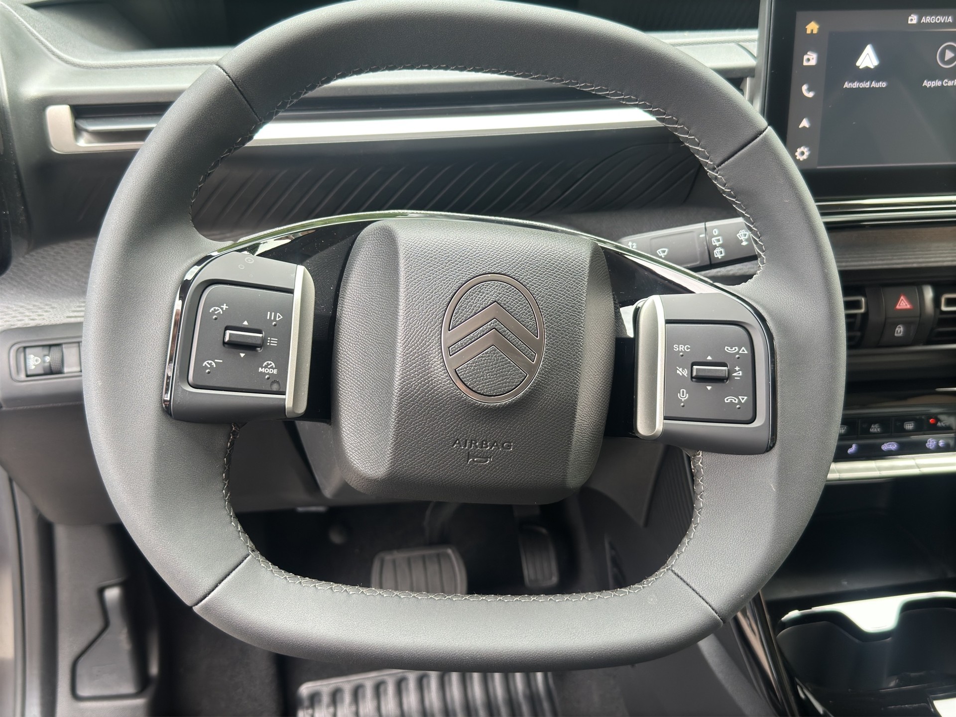 CITROEN C3 Aircross 1.2i MH Max Aut. 7 Sitze!-image-13