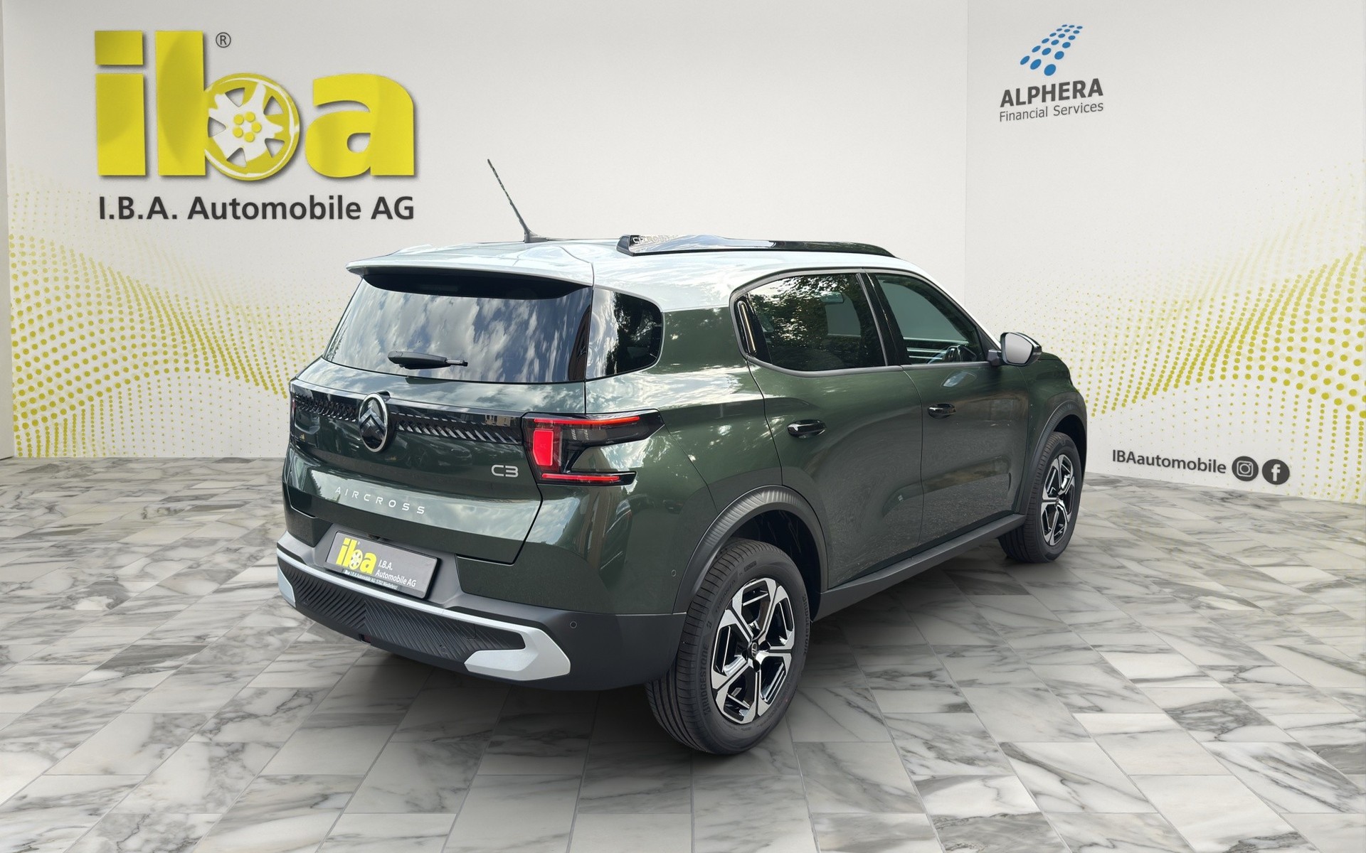 CITROEN C3 Aircross 1.2i MH Max Aut. 7 Sitze!-image-4