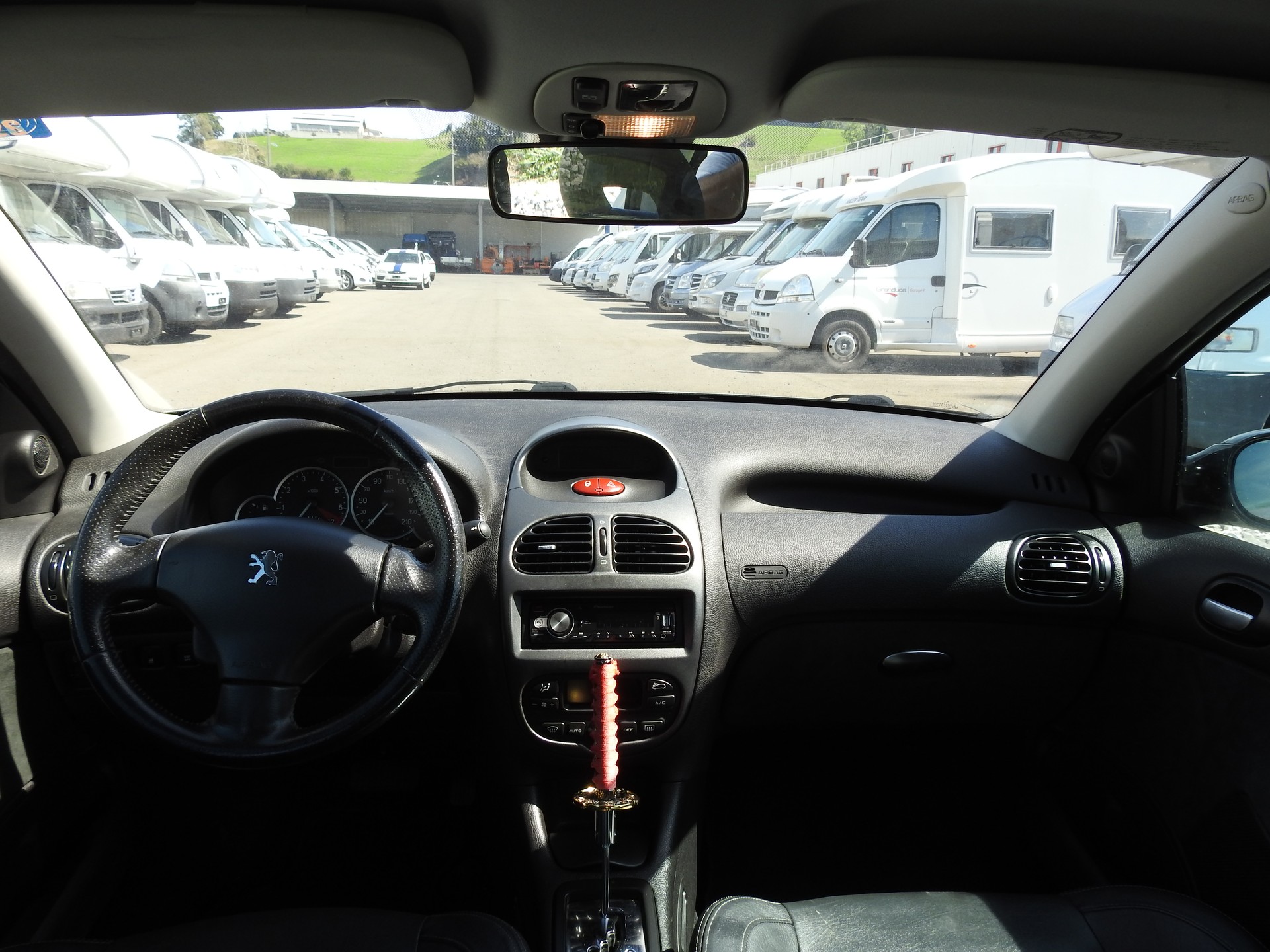 PEUGEOT 206 1.6 16V XS-image-15