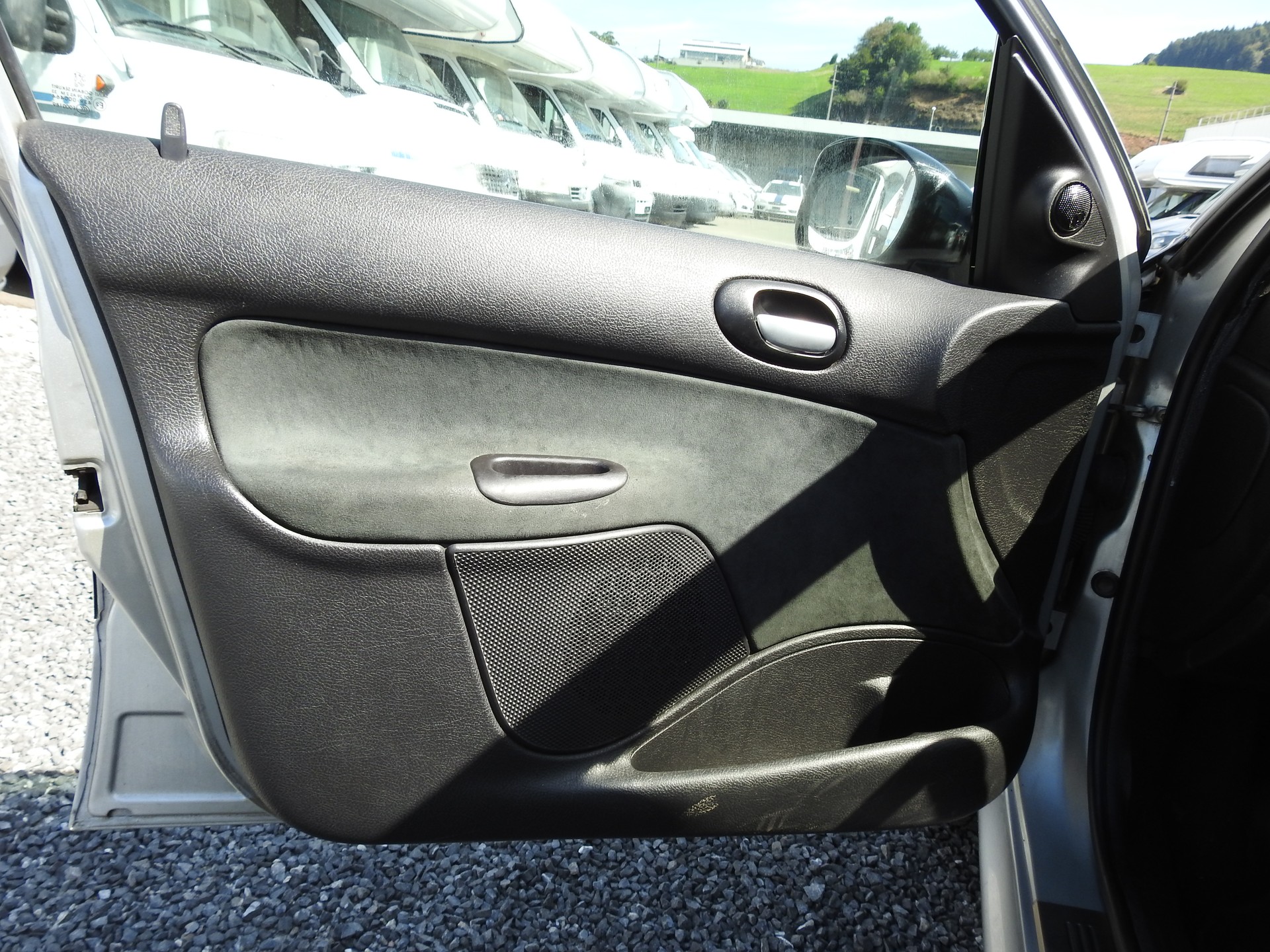 PEUGEOT 206 1.6 16V XS-image-10