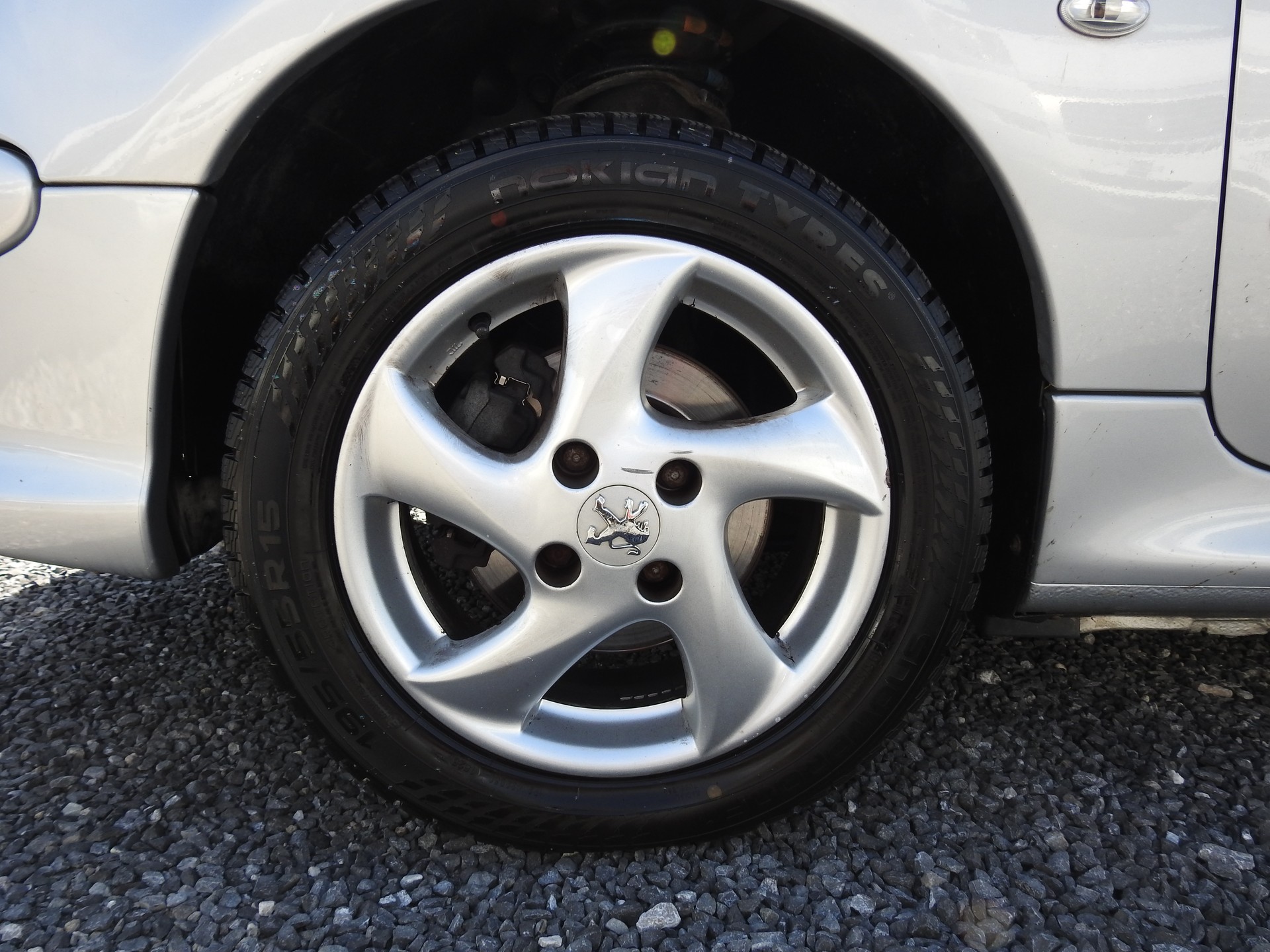 PEUGEOT 206 1.6 16V XS-image-8