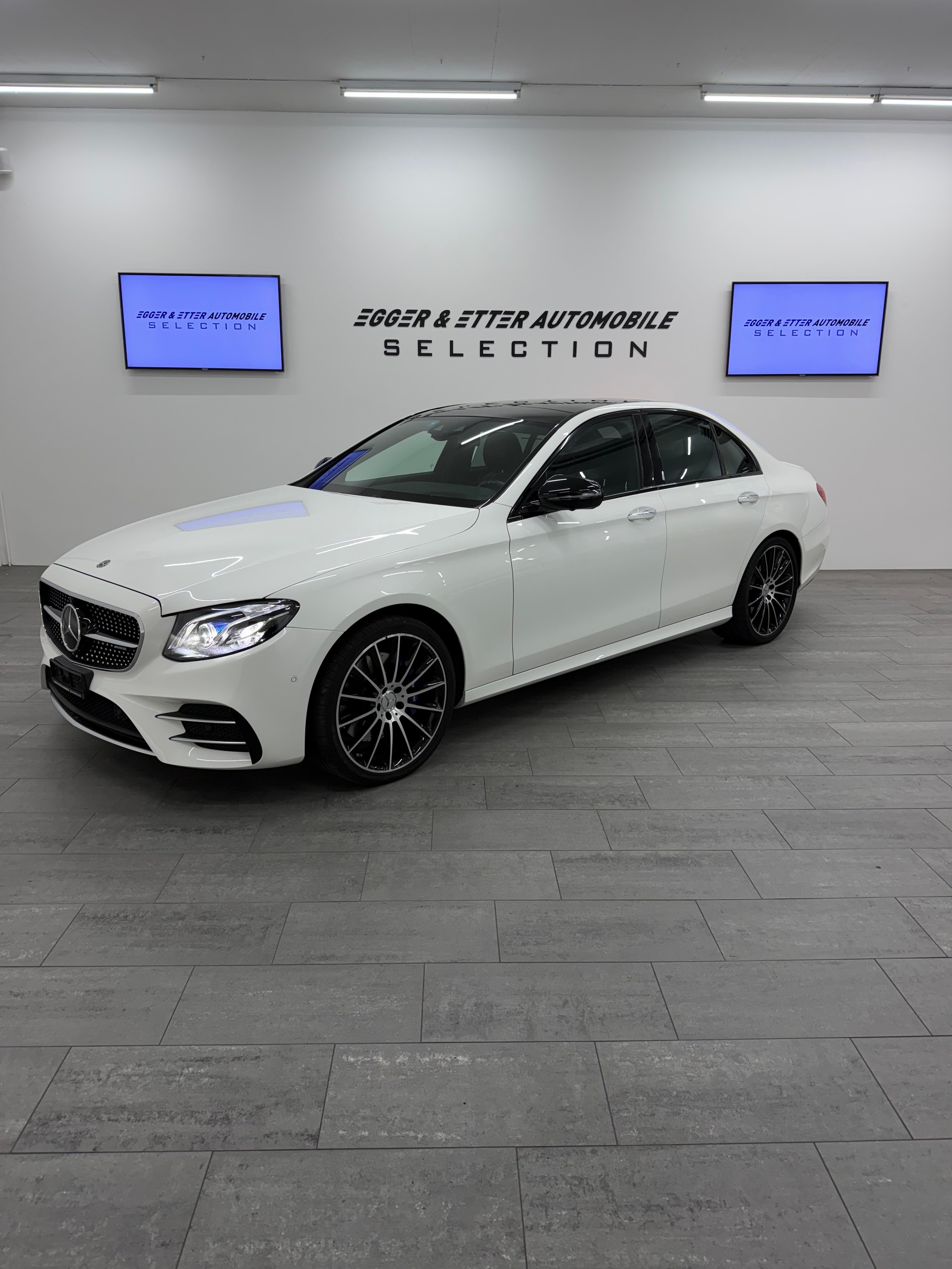 MERCEDES-BENZ E 43 AMG 4Matic 9G-Tronic-image-1