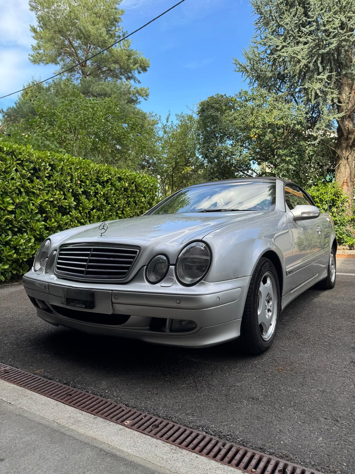 MERCEDES-BENZ CLK 320 Élégance Automatique-image-0