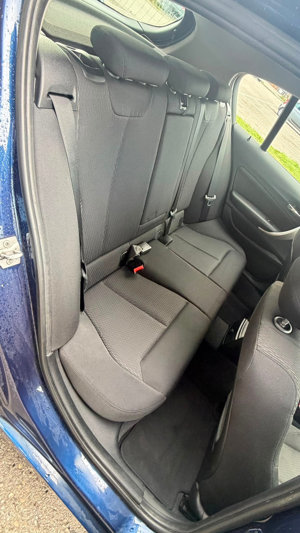 BMW 118i Steptronic-image-7