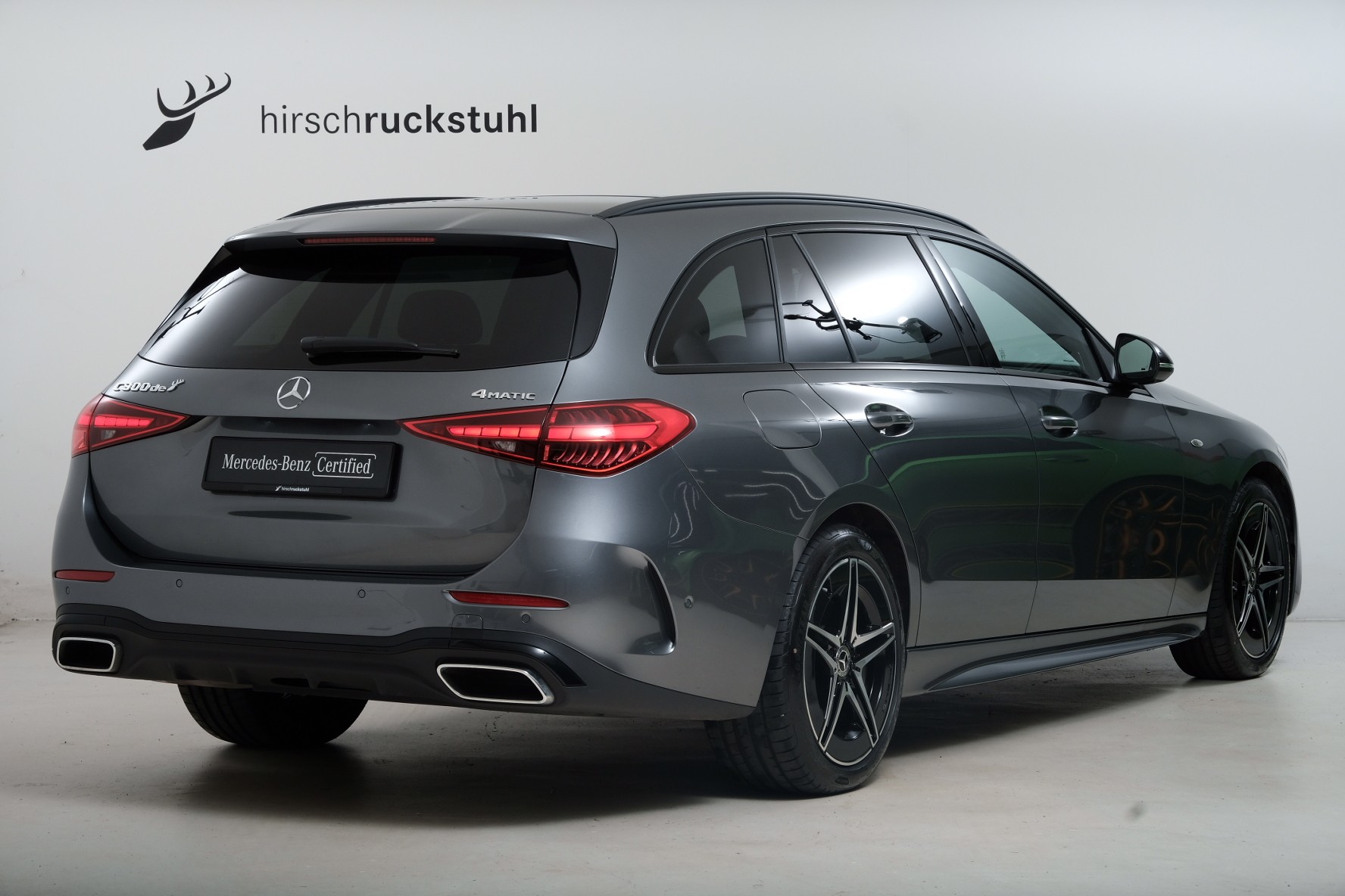 MERCEDES-BENZ C 300 de AMG Line 4matic S206-image-3