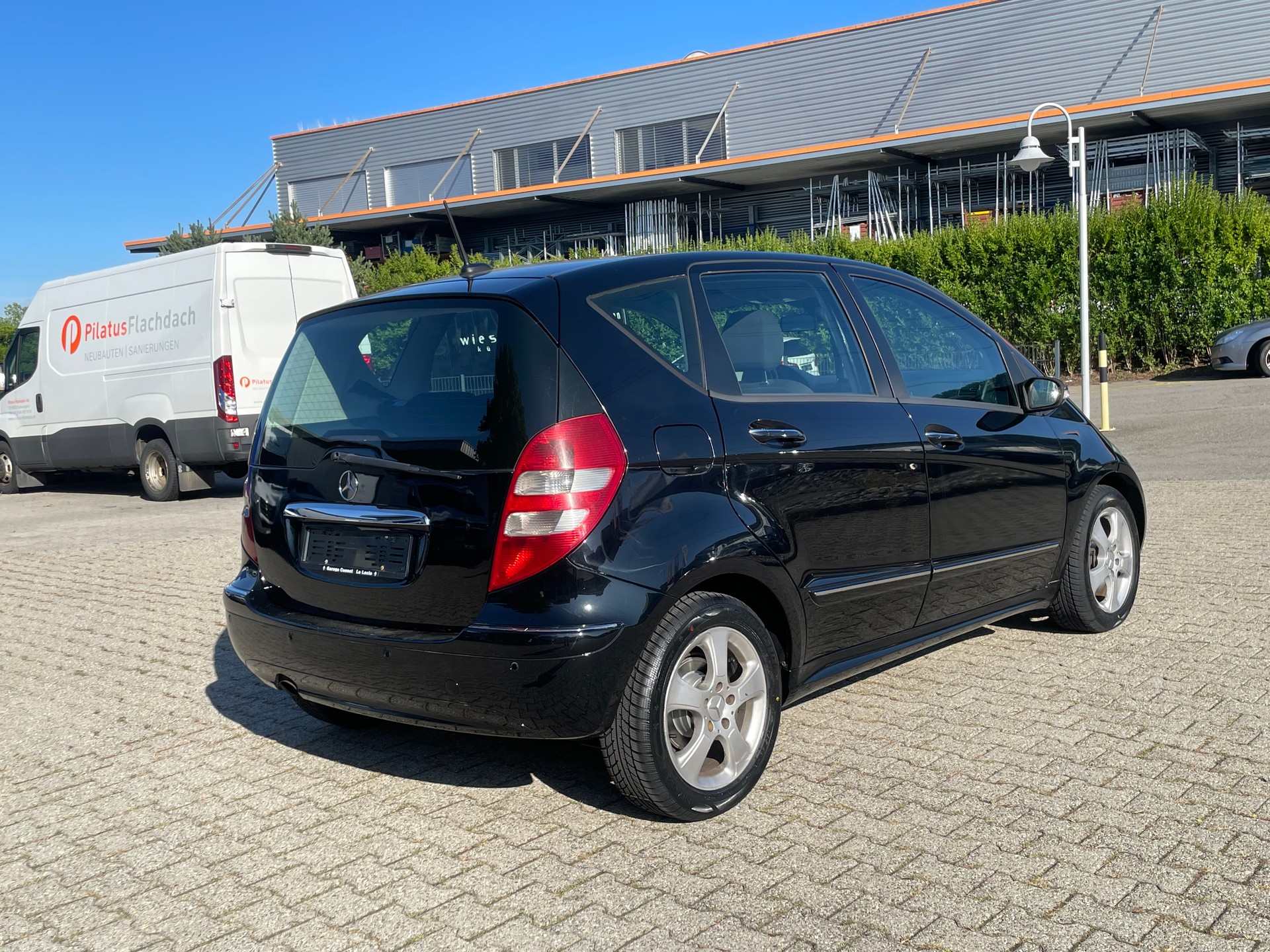 MERCEDES-BENZ A 200 Elégance * MFK 09.2026, neue Bremsen und Reifen *-image-5