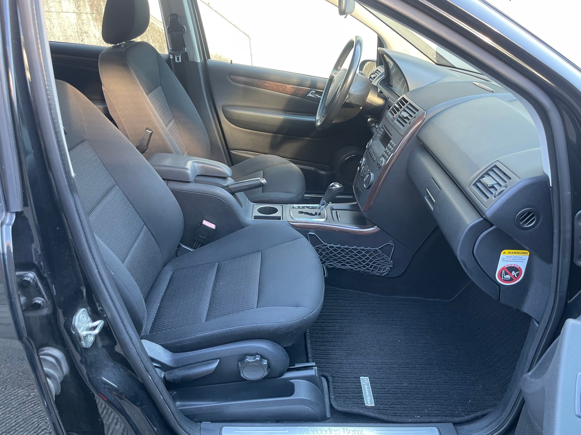 MERCEDES-BENZ A 200 Elégance * MFK 09.2026, neue Bremsen und Reifen *-image-12