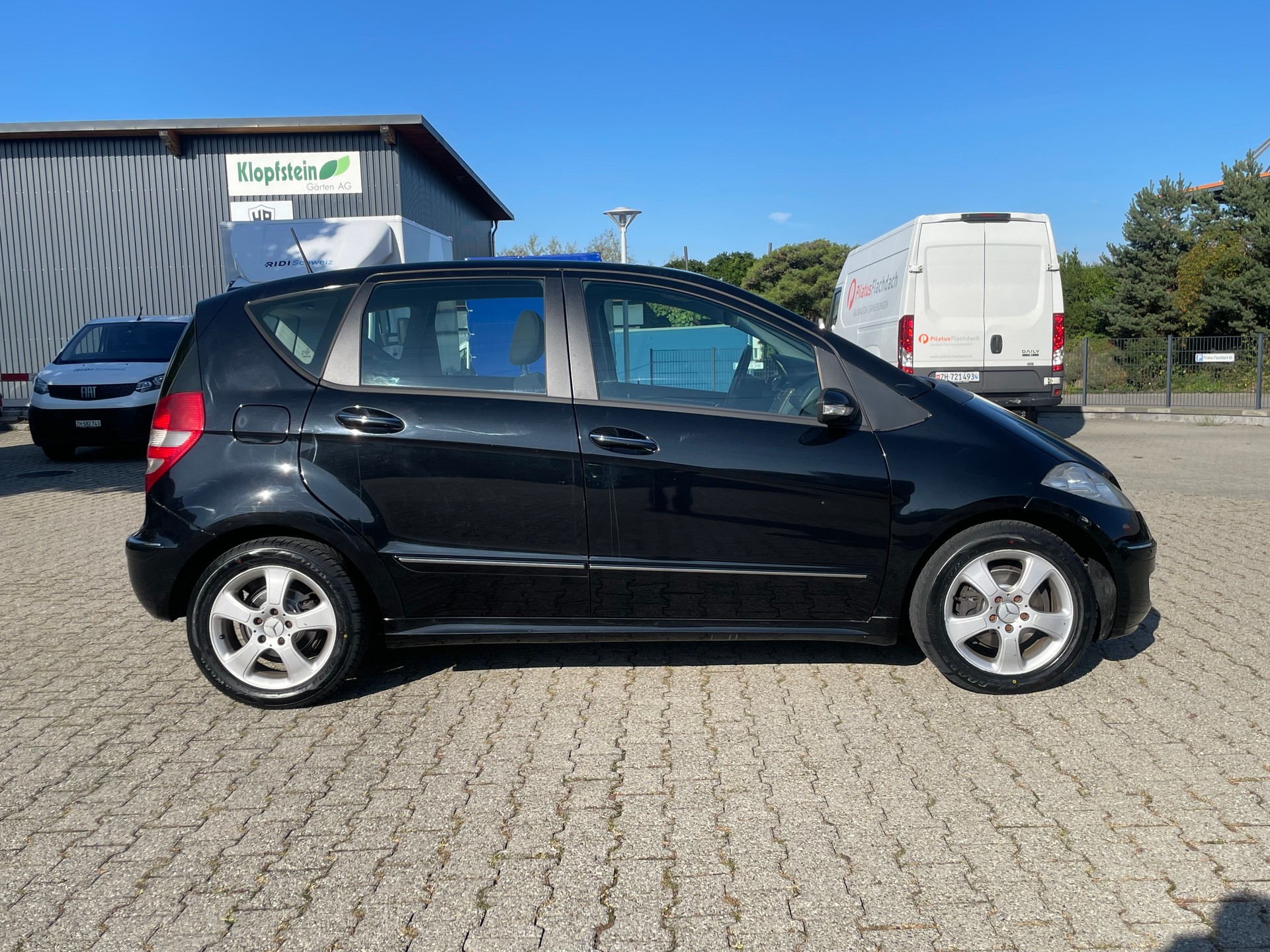 MERCEDES-BENZ A 200 Elégance * MFK 09.2026, neue Bremsen und Reifen *-image-7