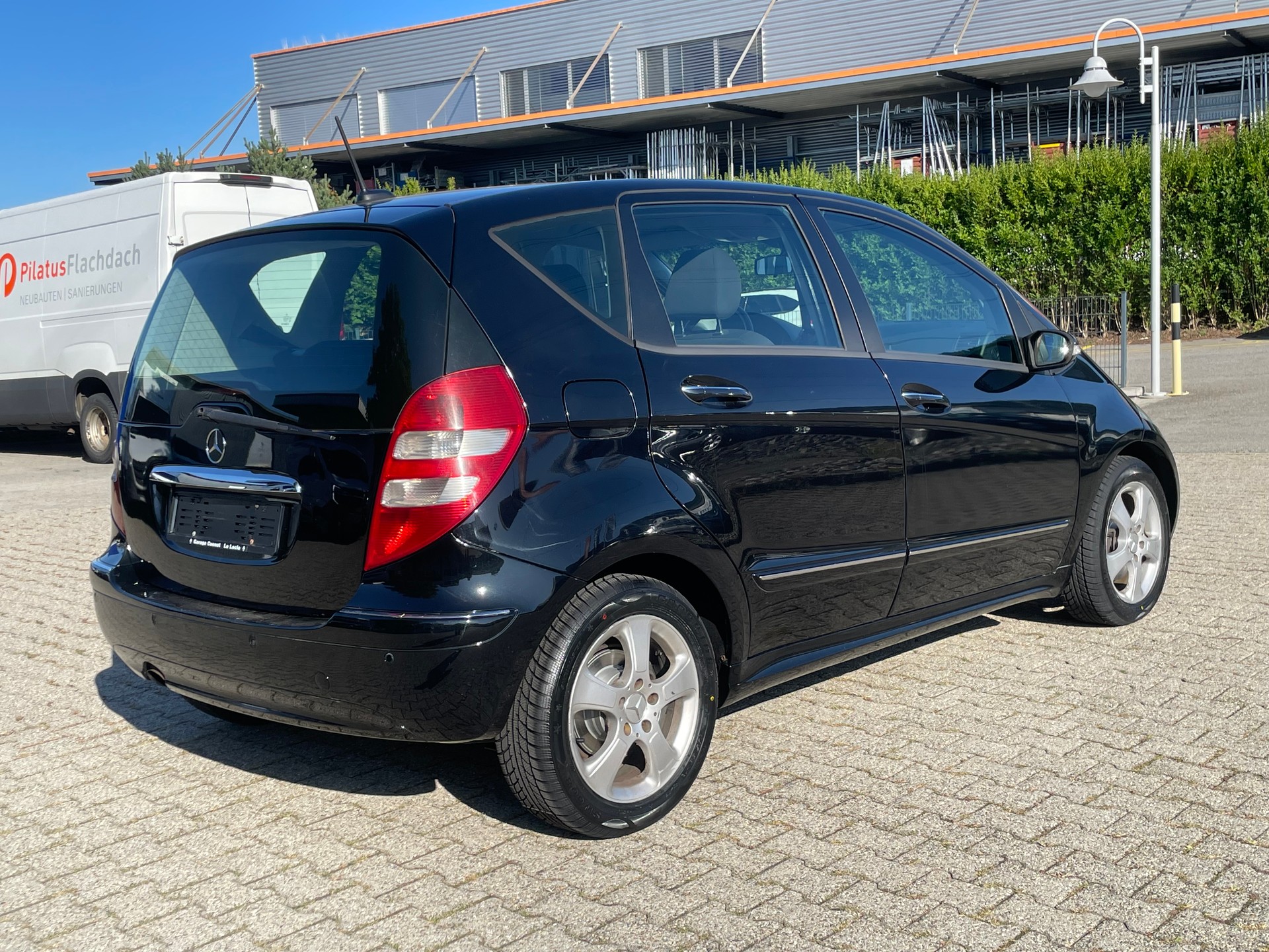 MERCEDES-BENZ A 200 Elégance * MFK 09.2026, neue Bremsen und Reifen *-image-6