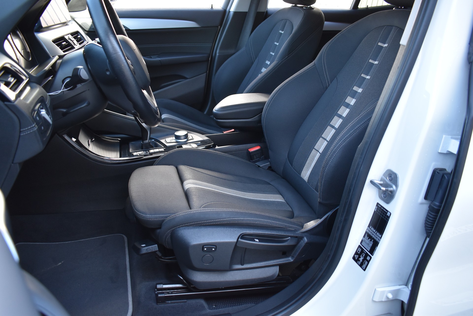 BMW X2 xDrive 18d Steptronic-image-11