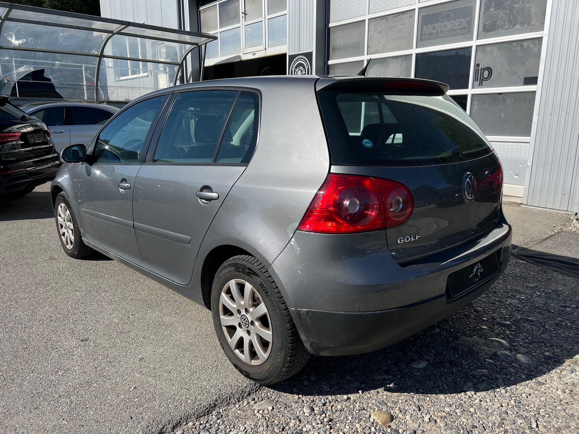 VW Golf 1.4 TSI Trendline-image-2