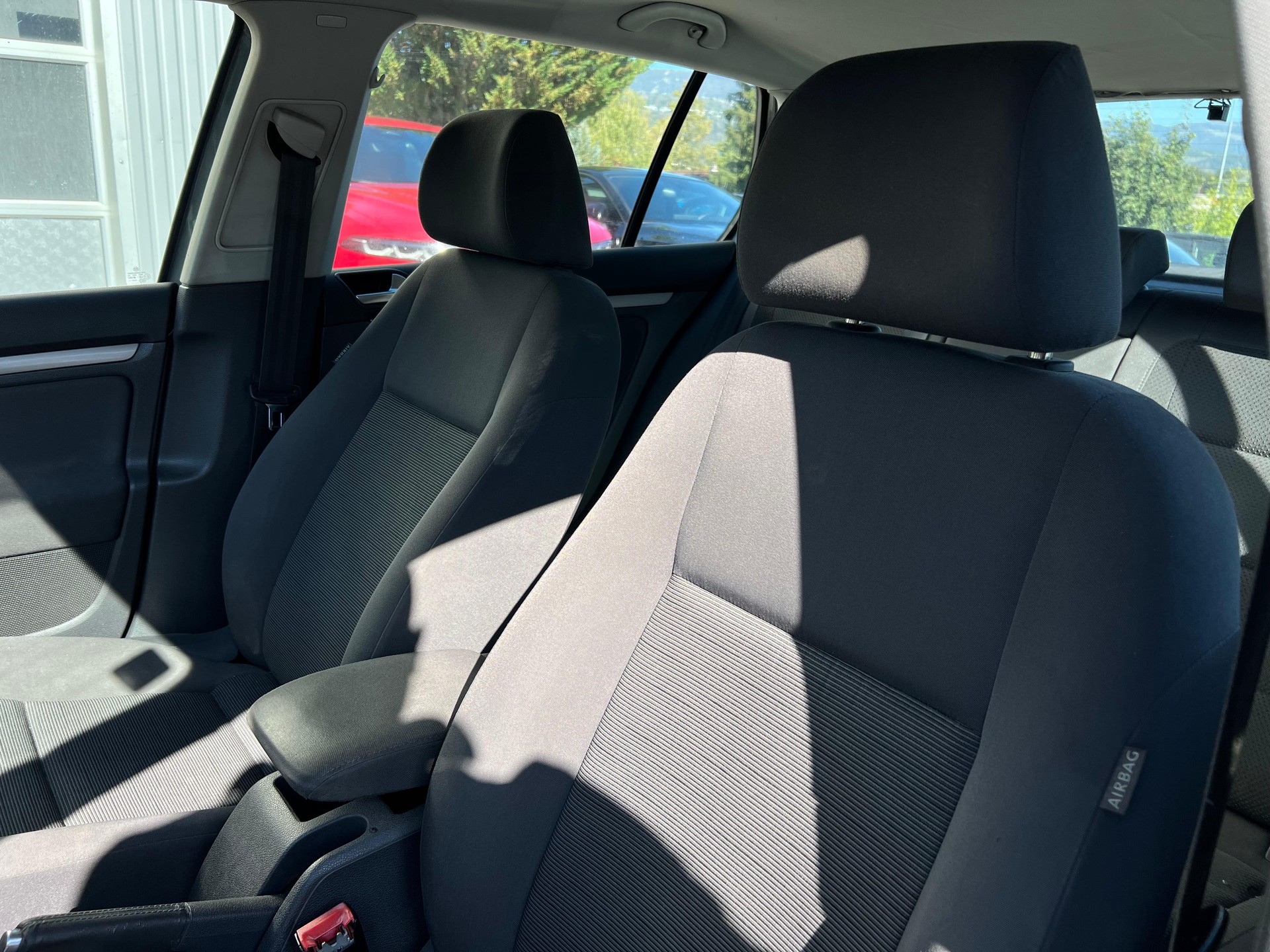 VW Golf 1.4 TSI Trendline-image-8