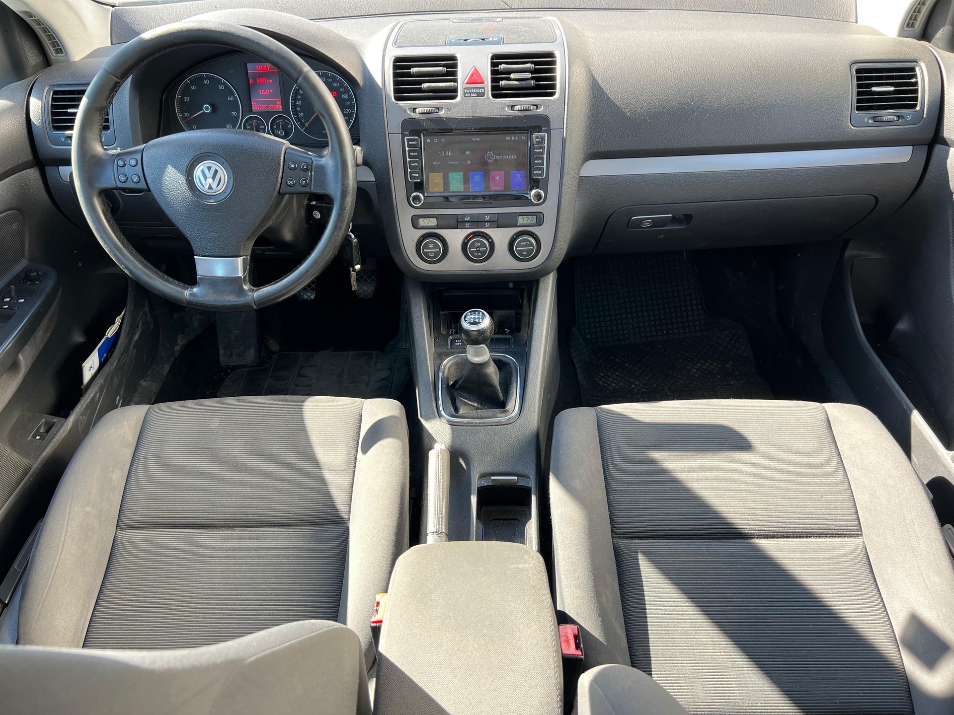 VW Golf 1.4 TSI Trendline-image-4