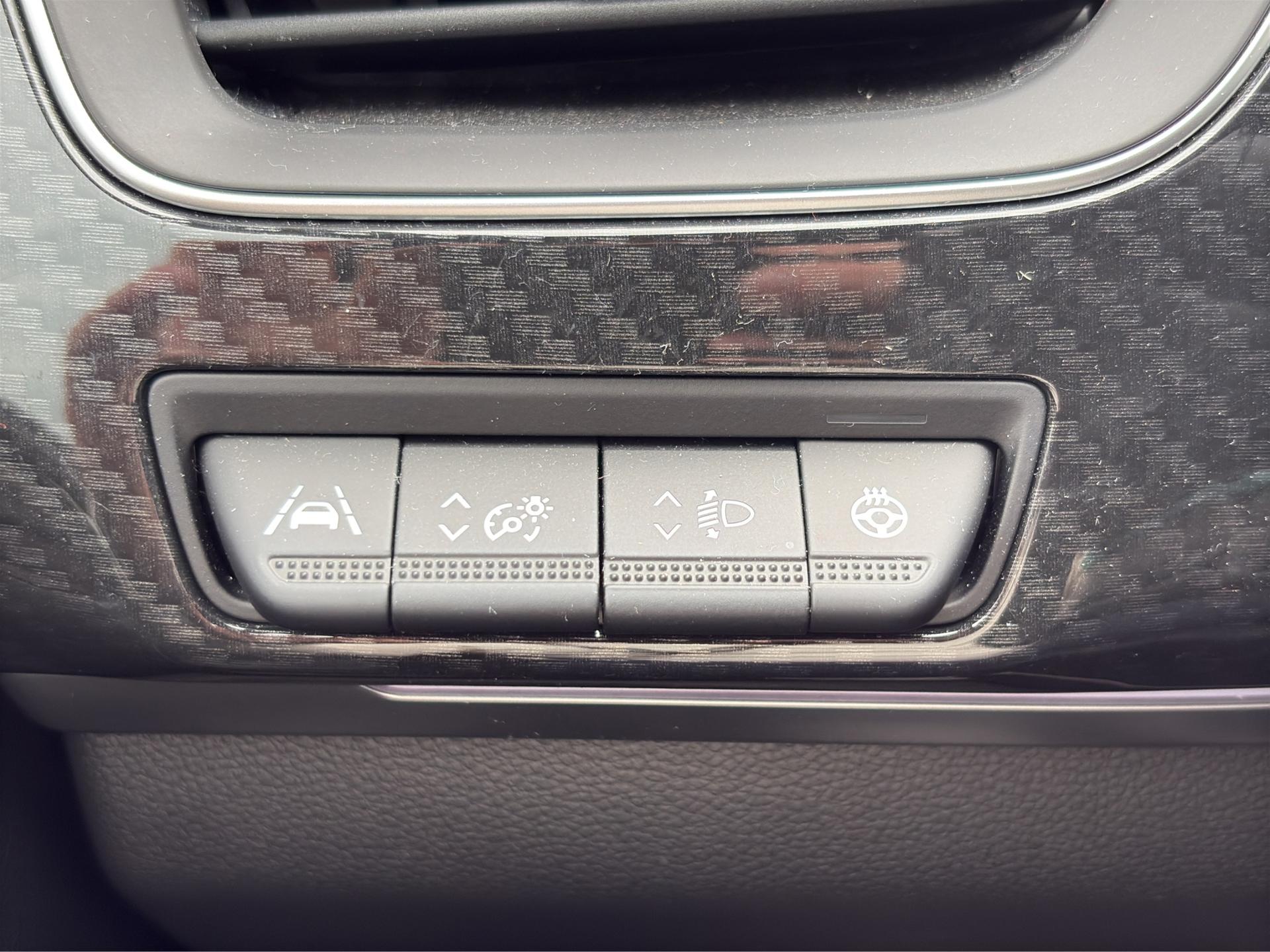 RENAULT Arkana 1.6 E-Tech Engineered-image-18