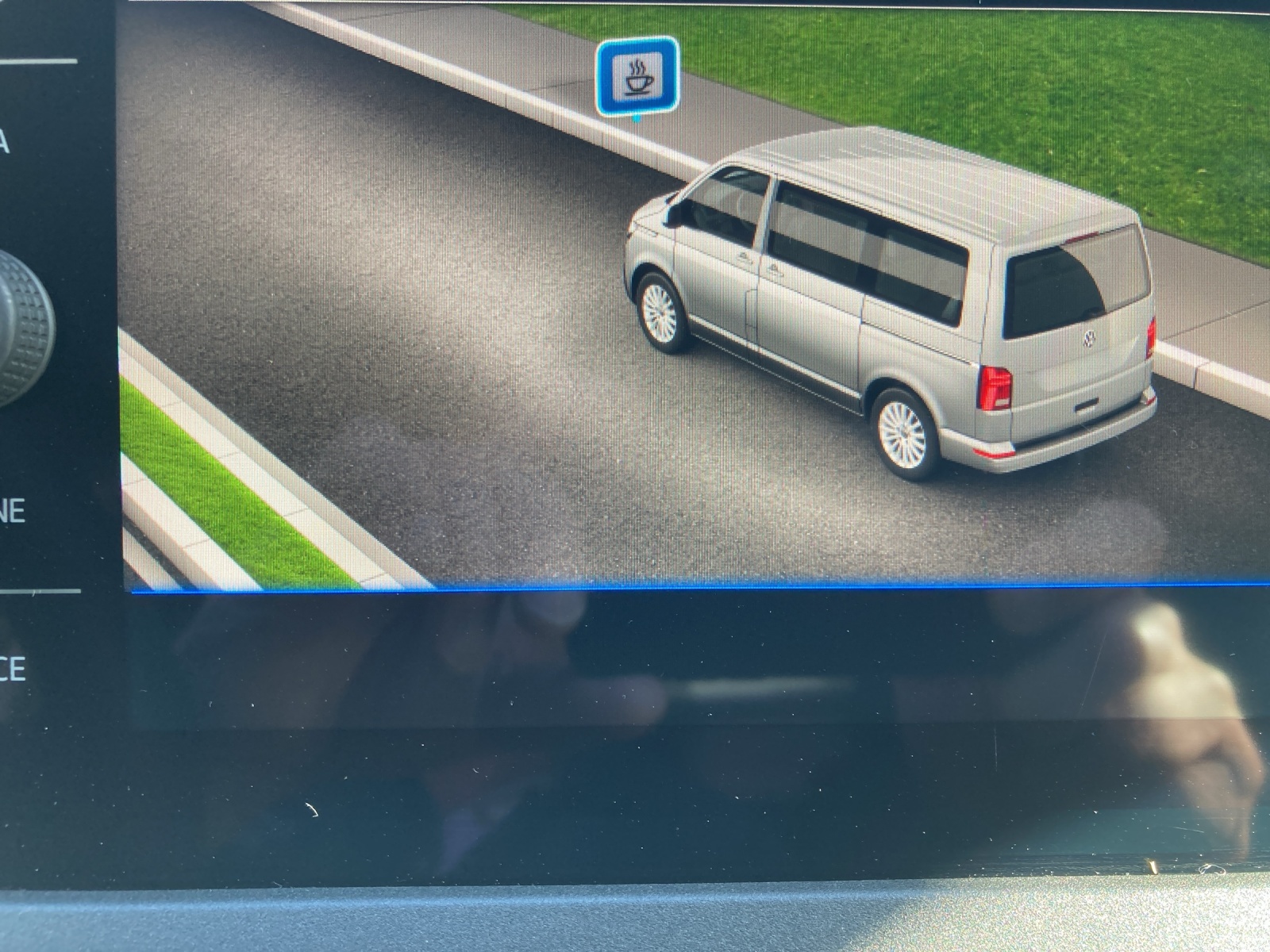 VW T6.1 2.0 TDI DSG-image-14
