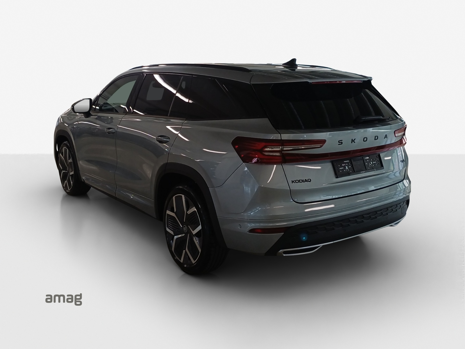 SKODA Kodiaq 2.0 TSI Sportline 4x4-image-2