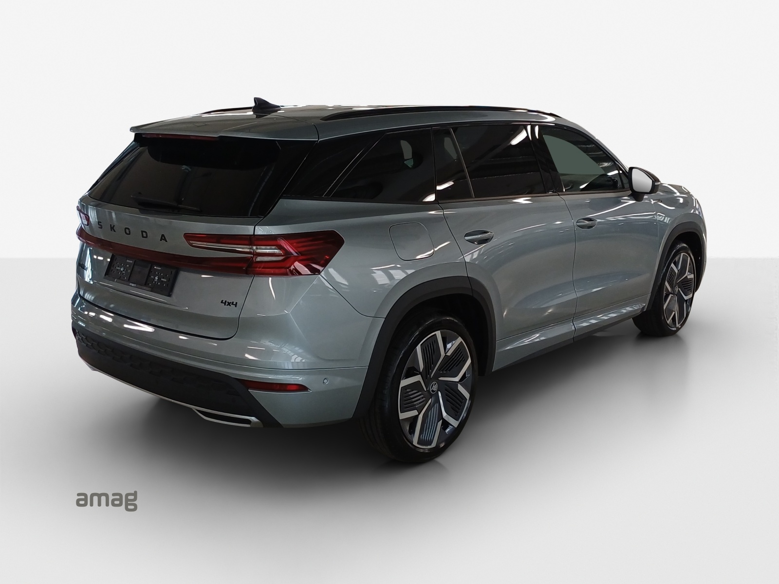 SKODA Kodiaq 2.0 TSI Sportline 4x4-image-4